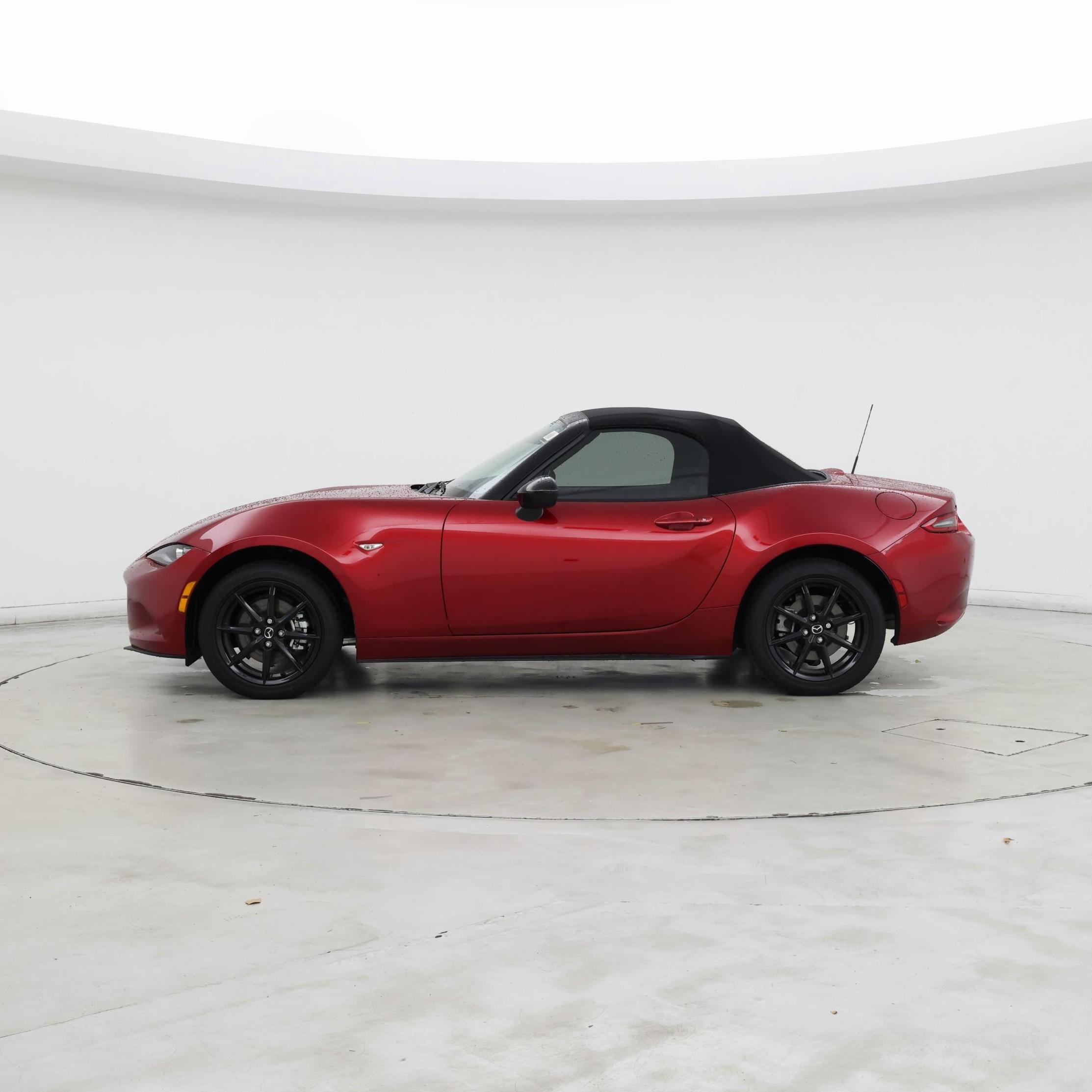 Thumbnail: 2024 Mazda MX-5 Miata - 3