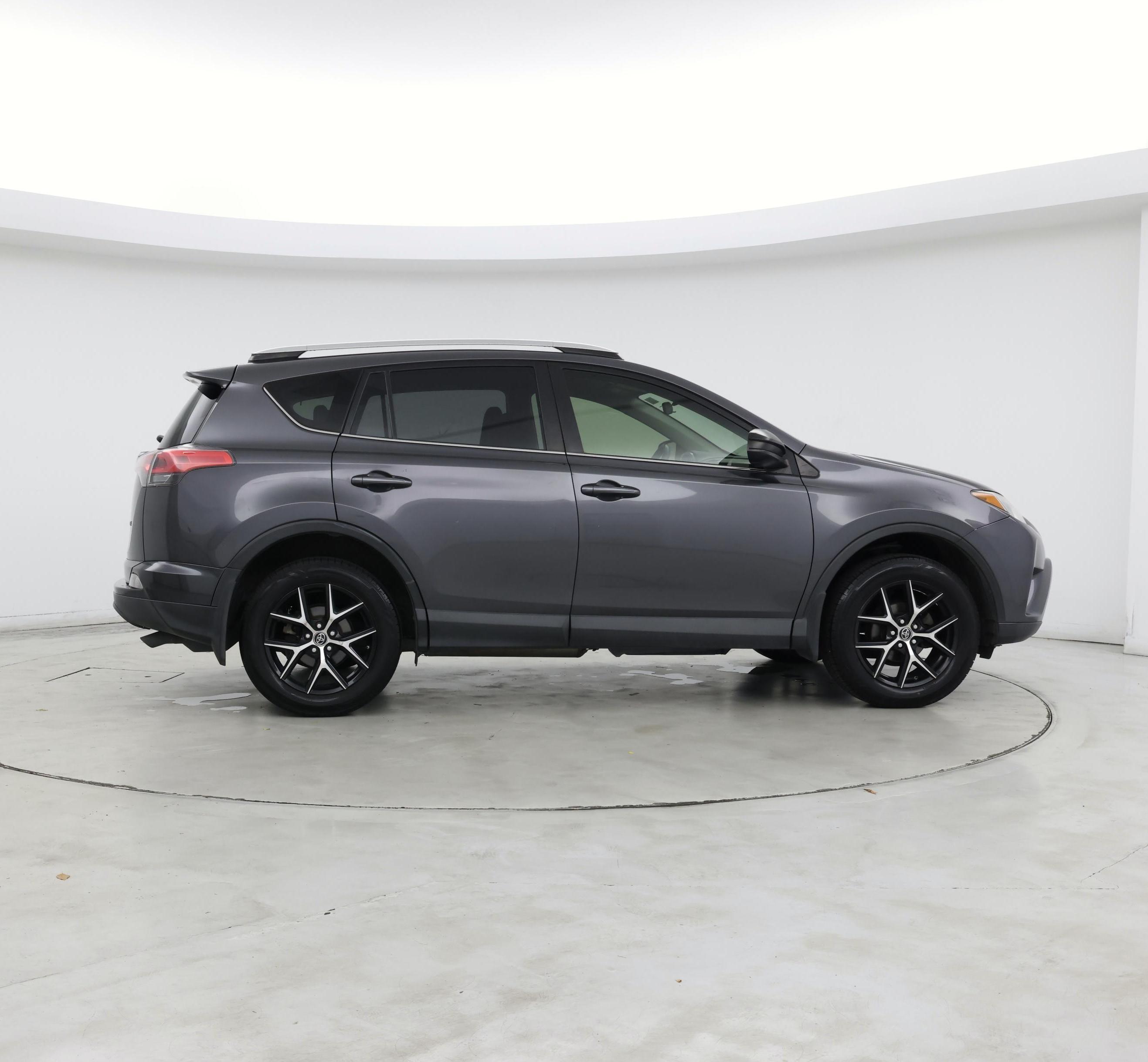 Thumbnail: 2016 Toyota RAV4 - 7