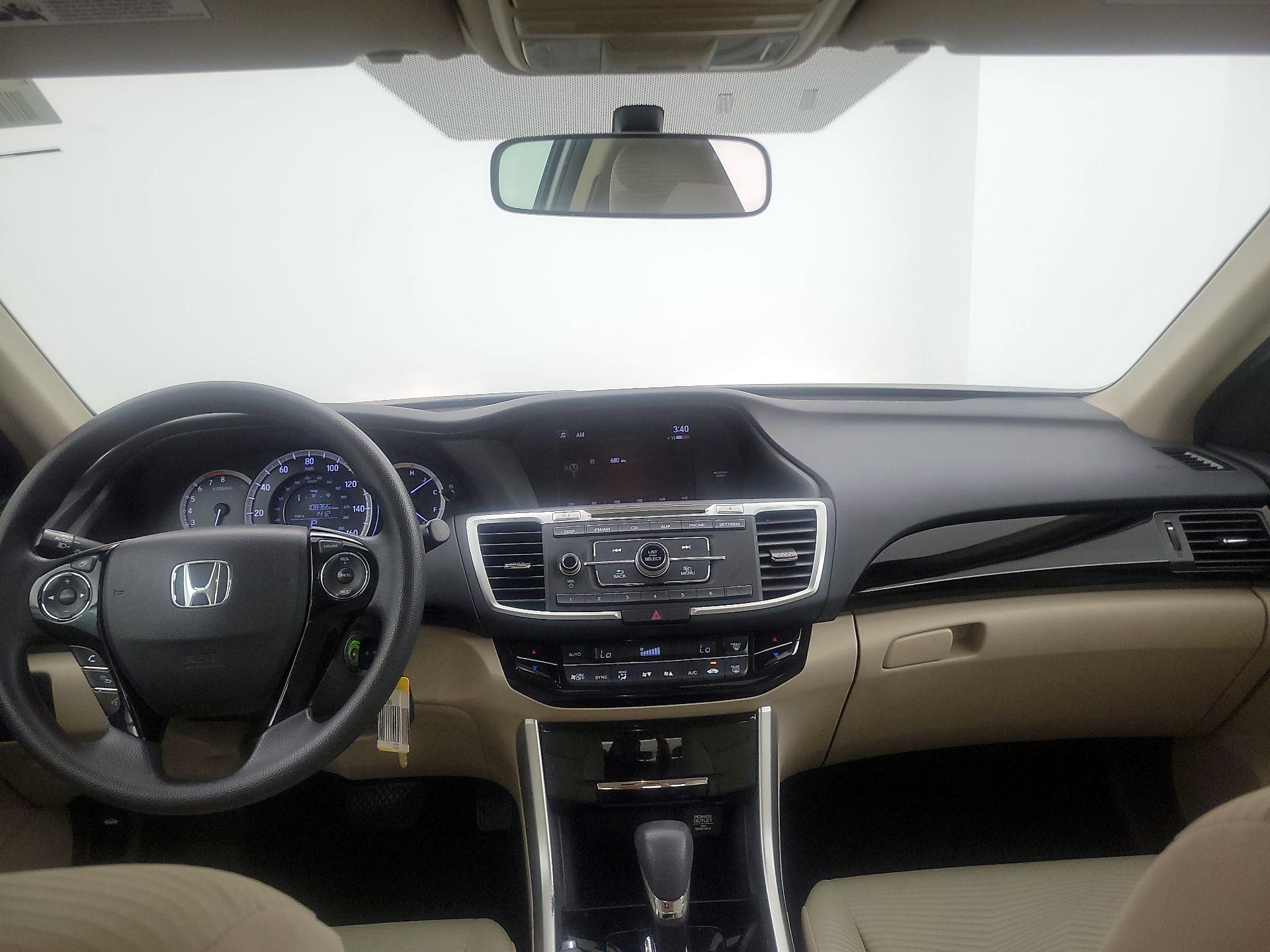 Thumbnail: 2017 Honda Accord - 9