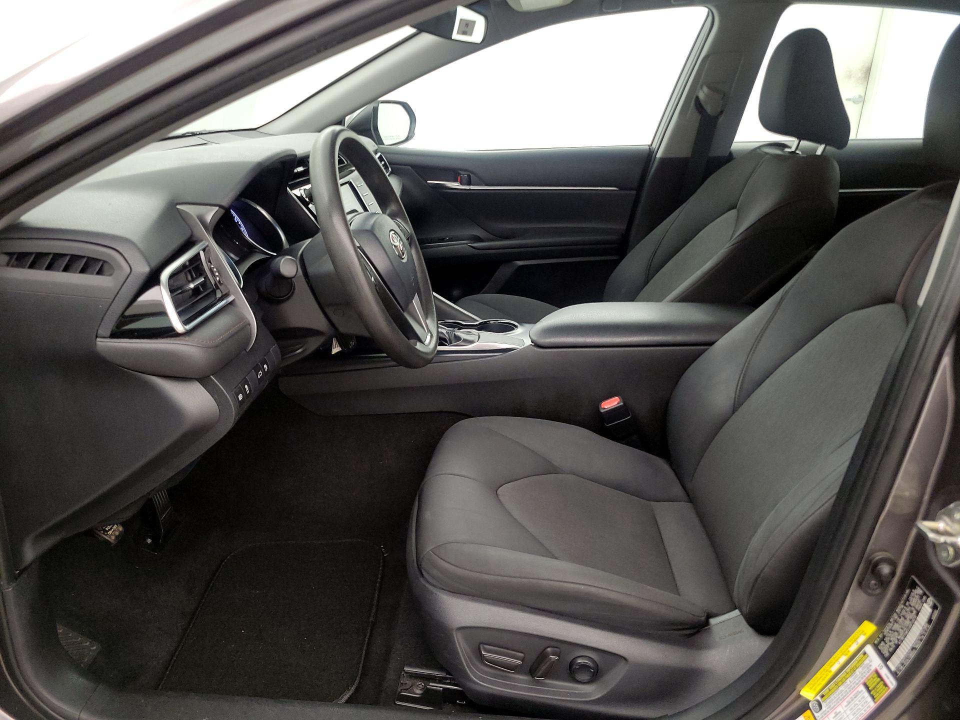 Thumbnail: 2018 Toyota Camry - 11