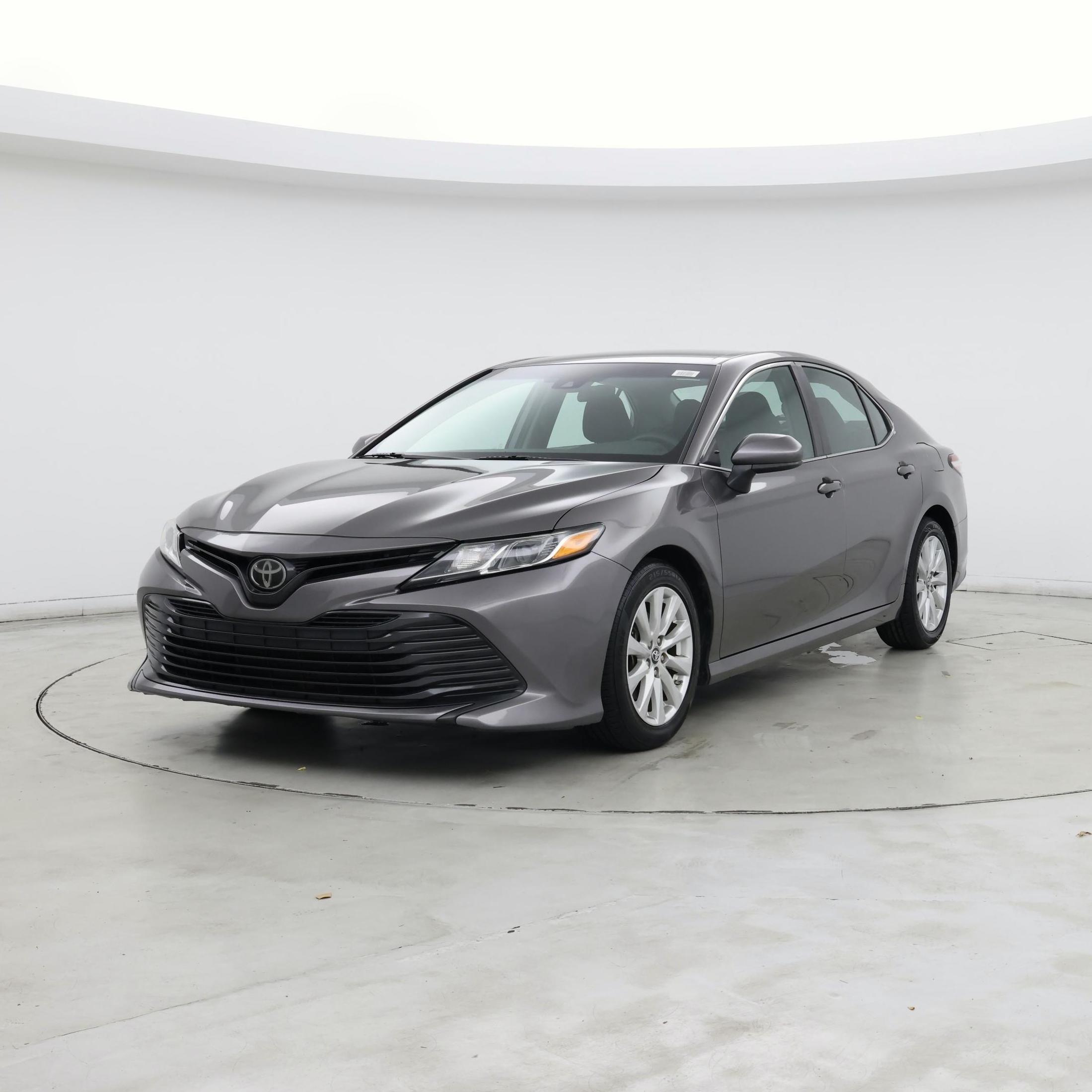 Thumbnail: 2018 Toyota Camry - 4