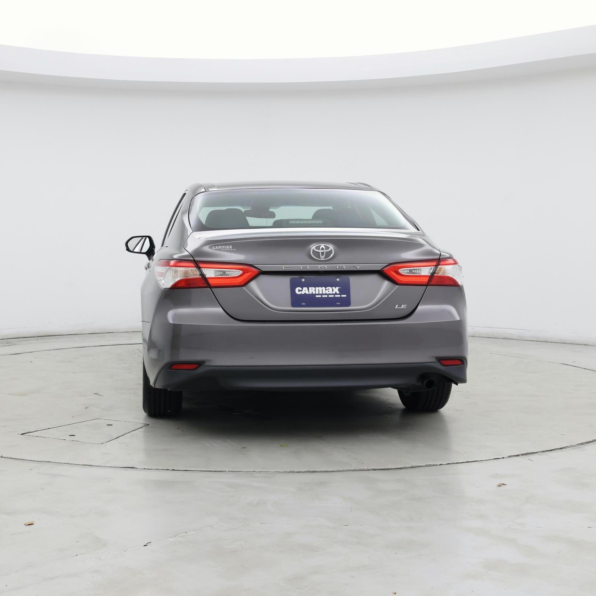 Thumbnail: 2018 Toyota Camry - 6