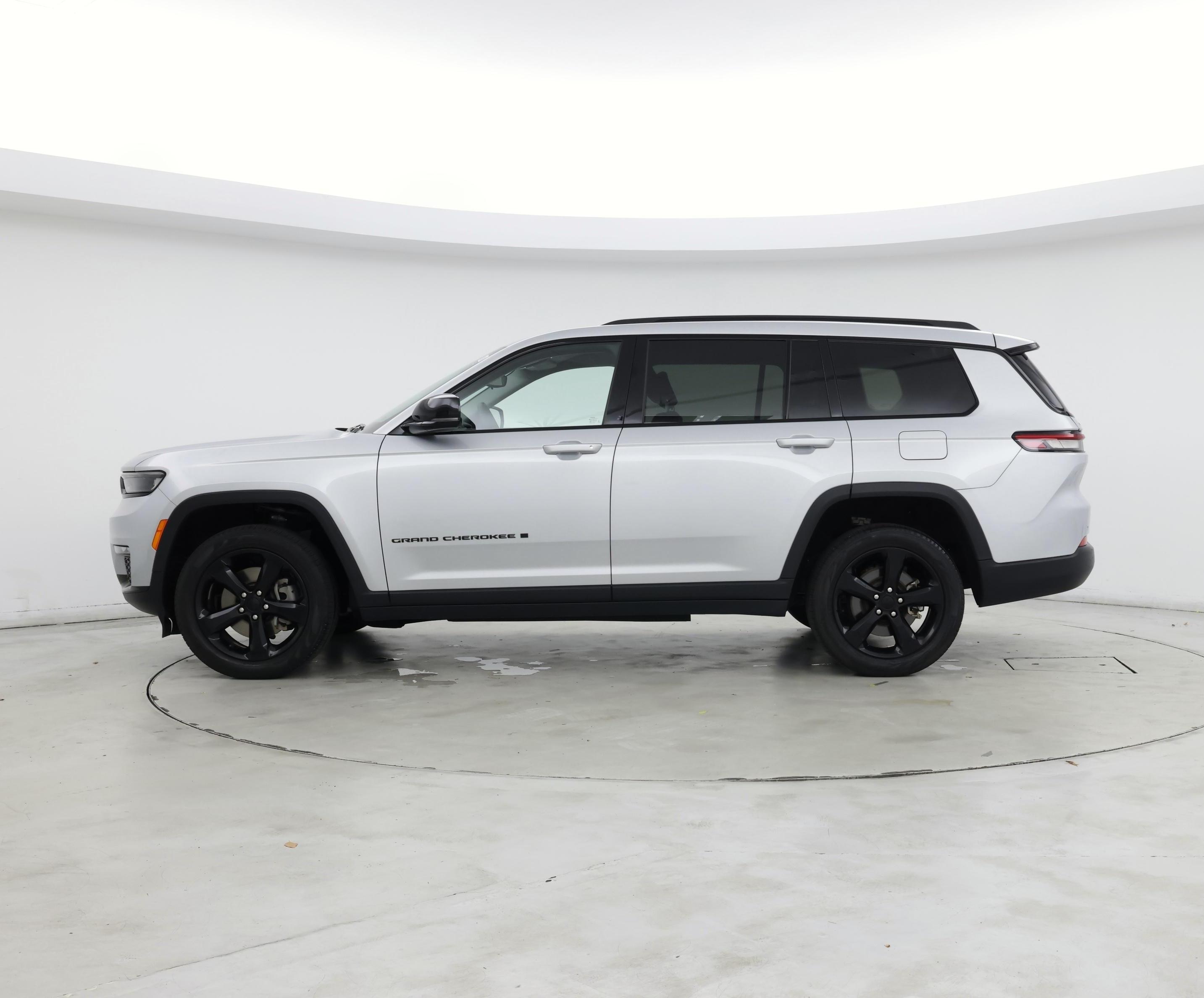 Thumbnail: 2023 Jeep Grand Cherokee L - 3