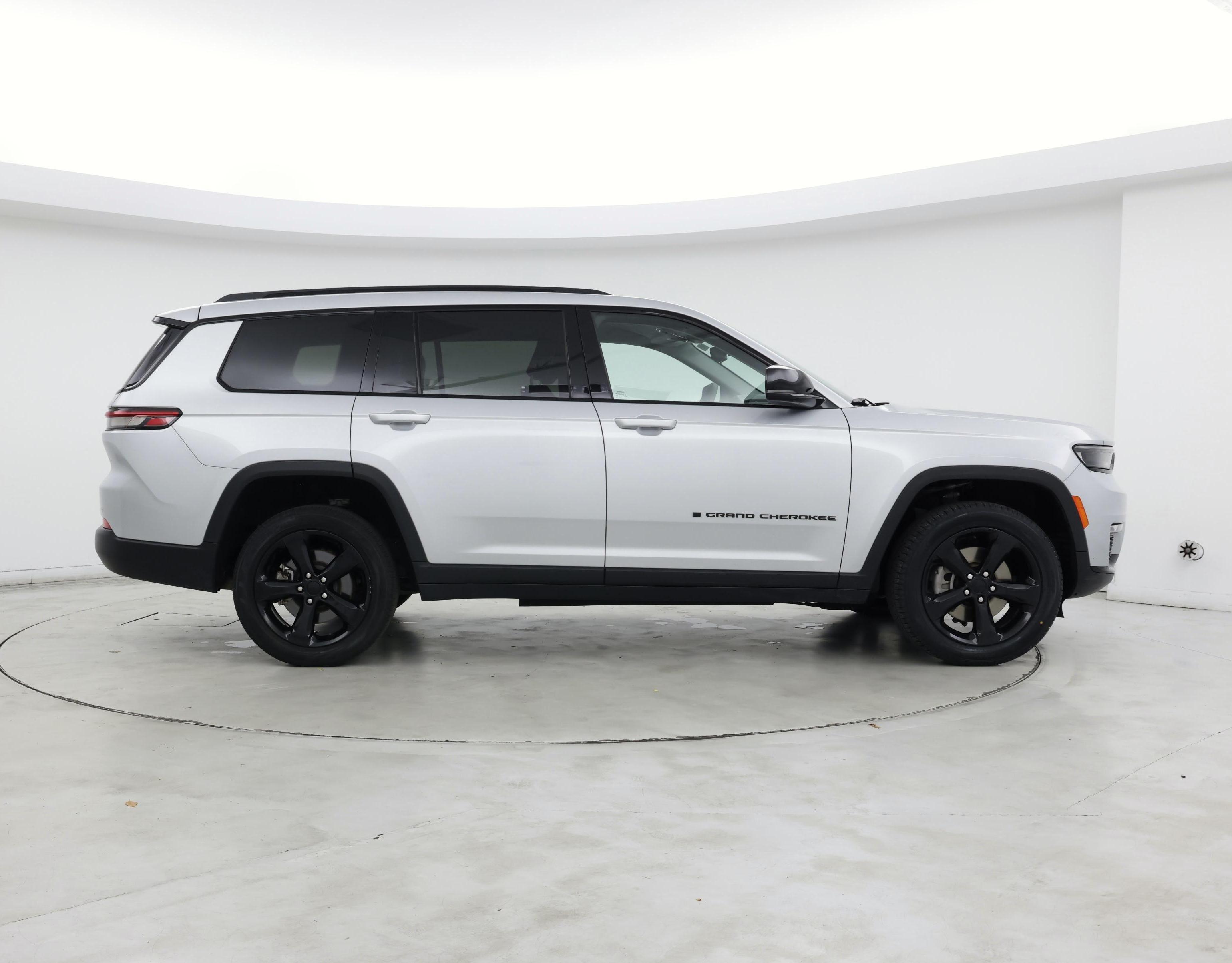 Thumbnail: 2023 Jeep Grand Cherokee L - 7