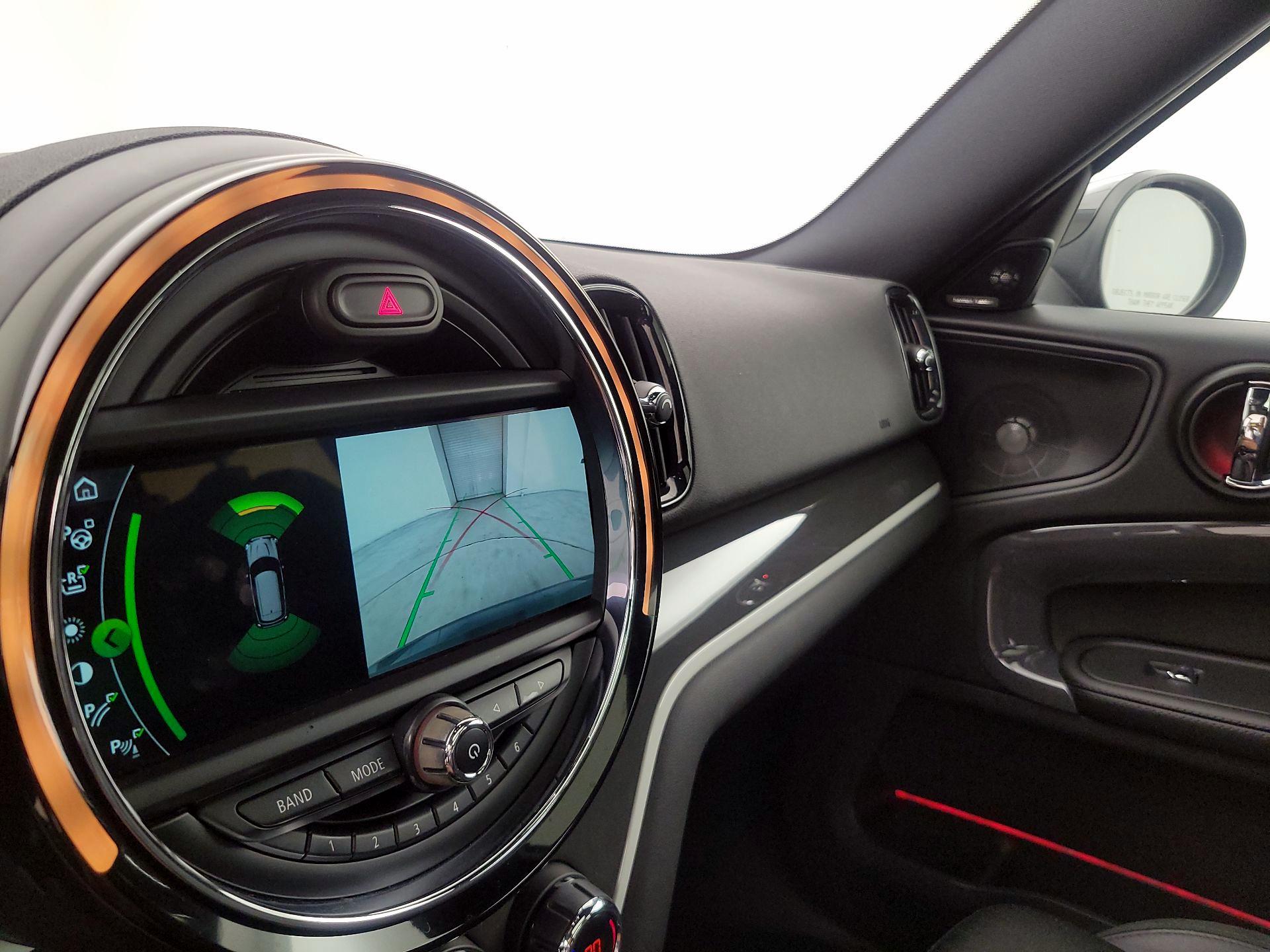Thumbnail: 2017 MINI Cooper Countryman - 15