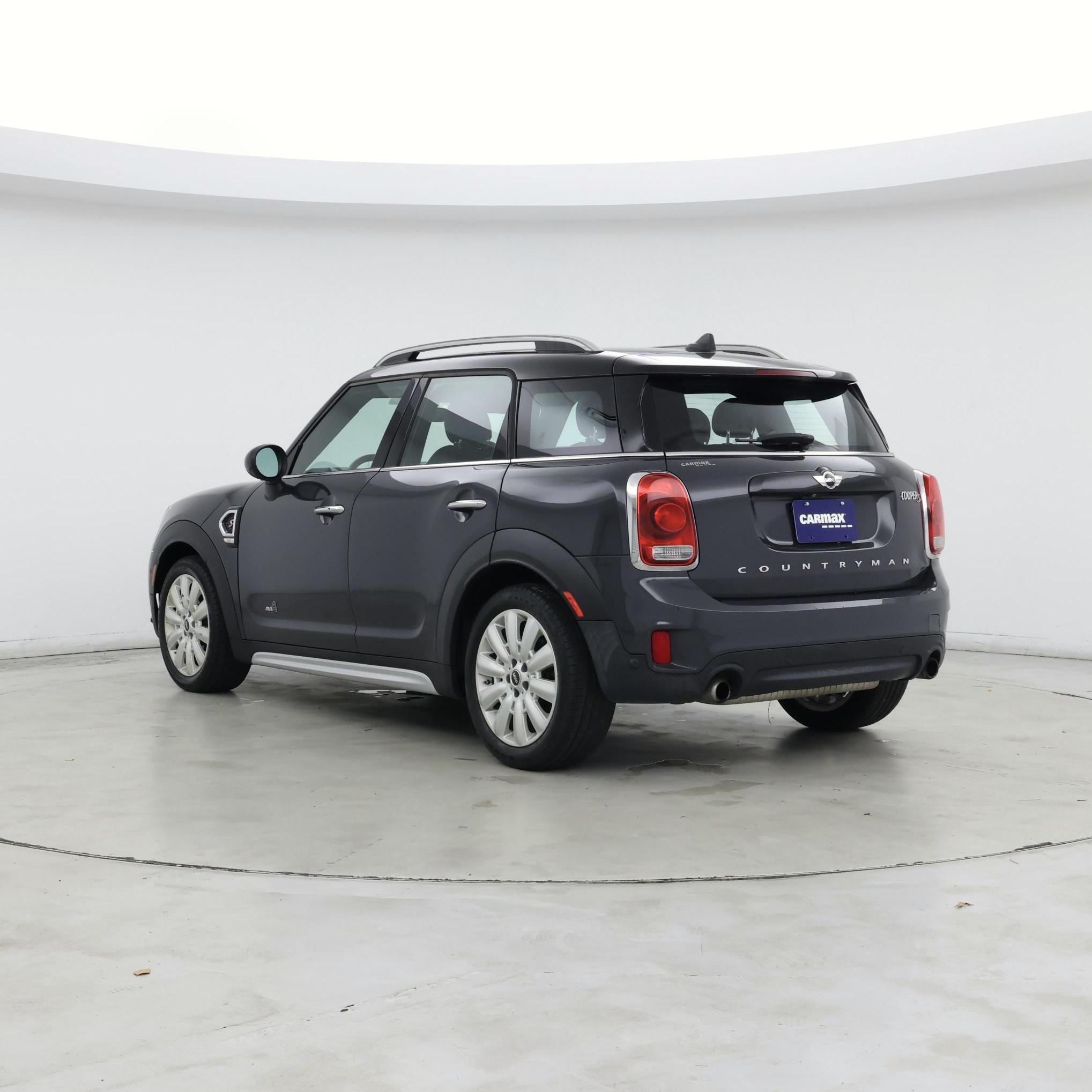 Thumbnail: 2017 MINI Cooper Countryman - 2