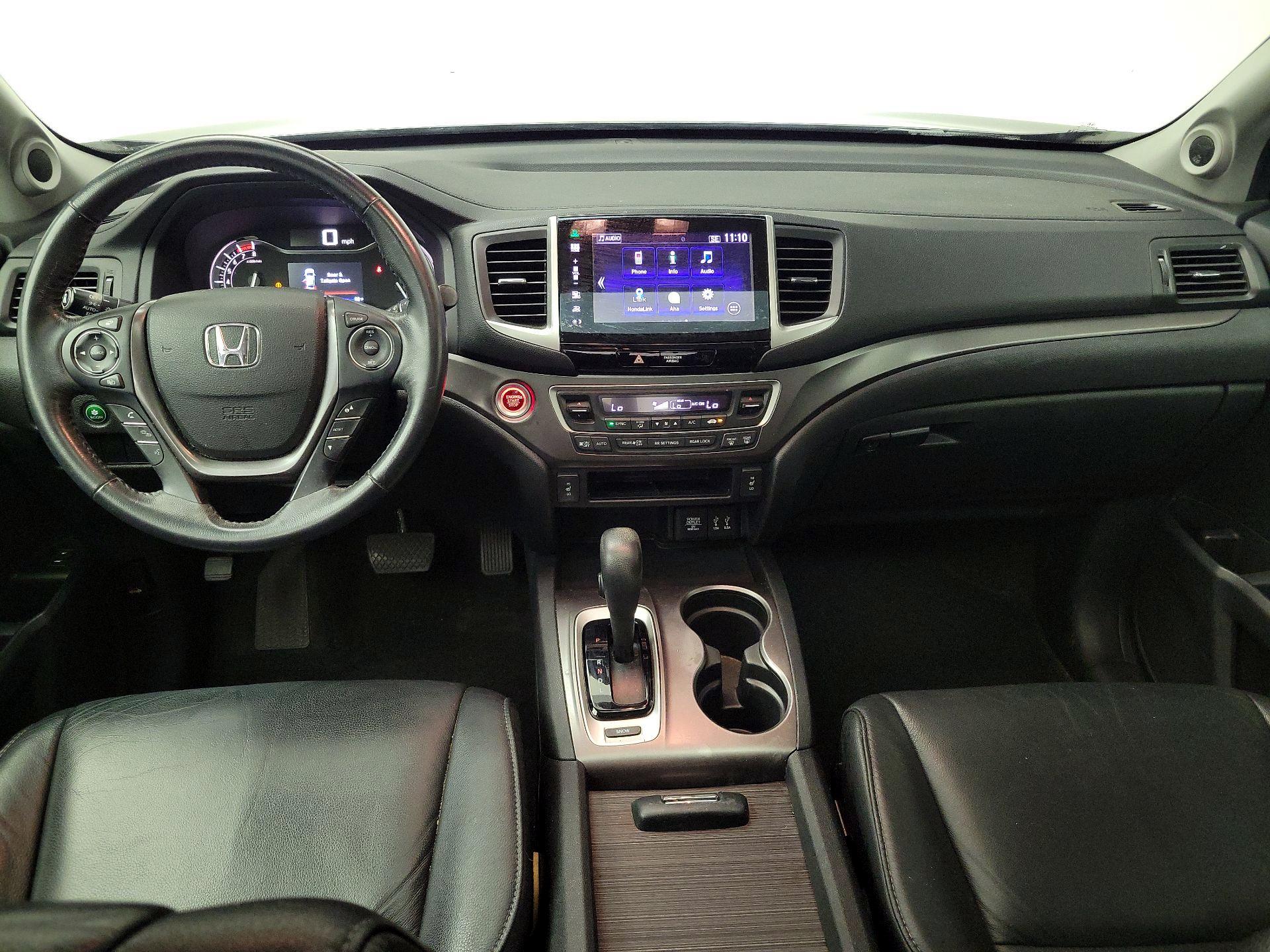 Thumbnail: 2016 Honda Pilot - 9