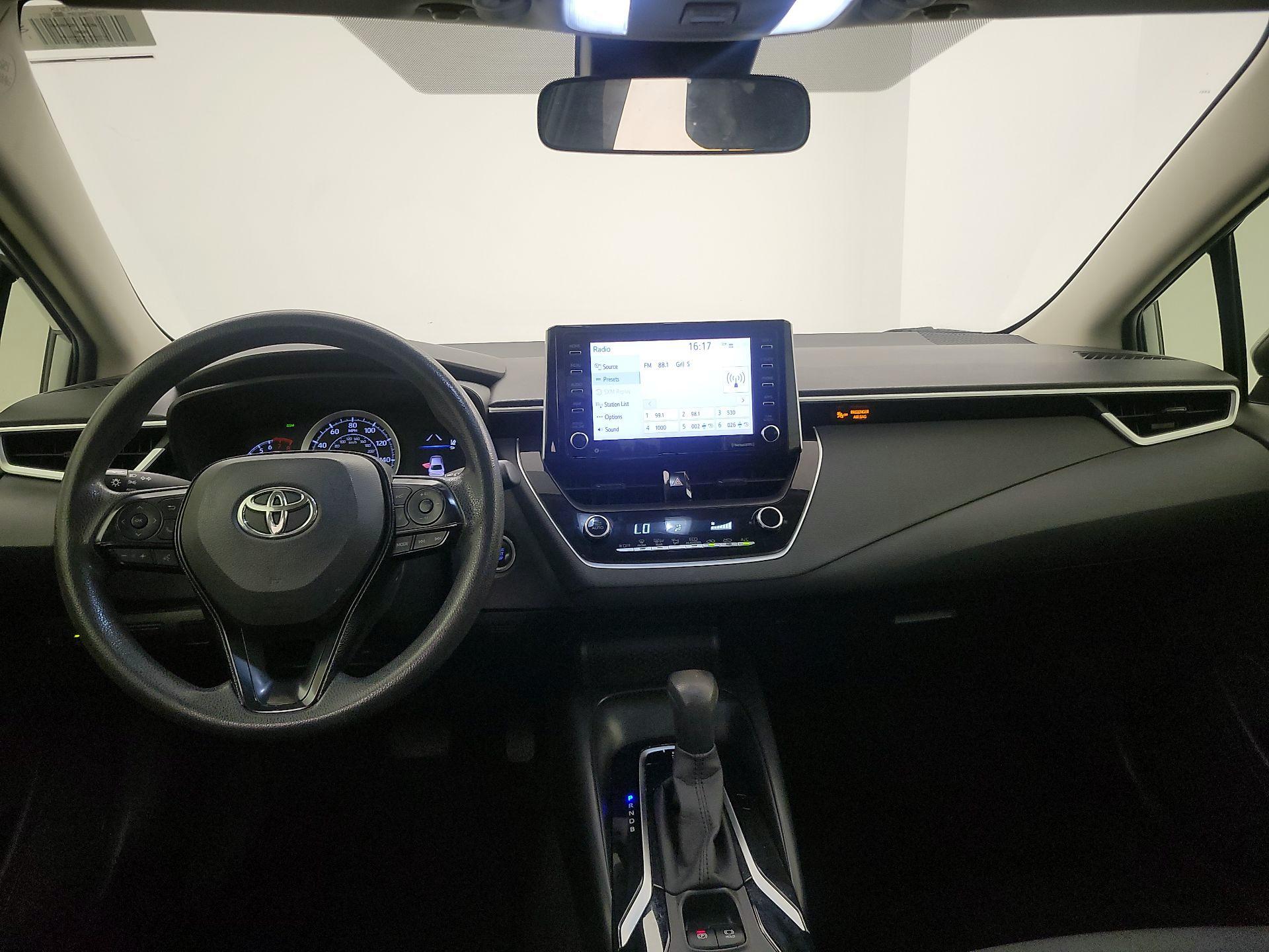 Thumbnail: 2021 Toyota Corolla - 9
