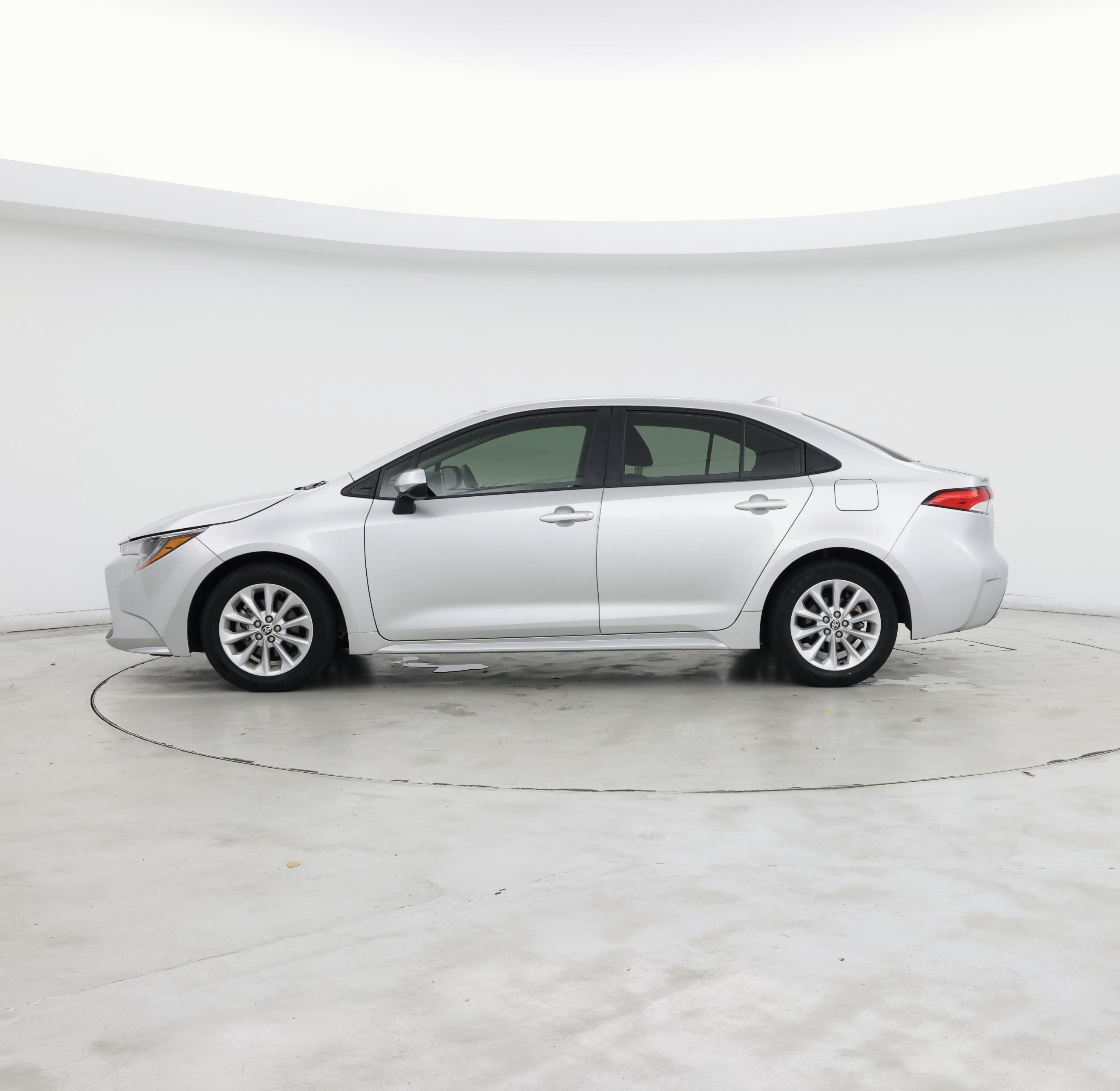 Thumbnail: 2021 Toyota Corolla - 3