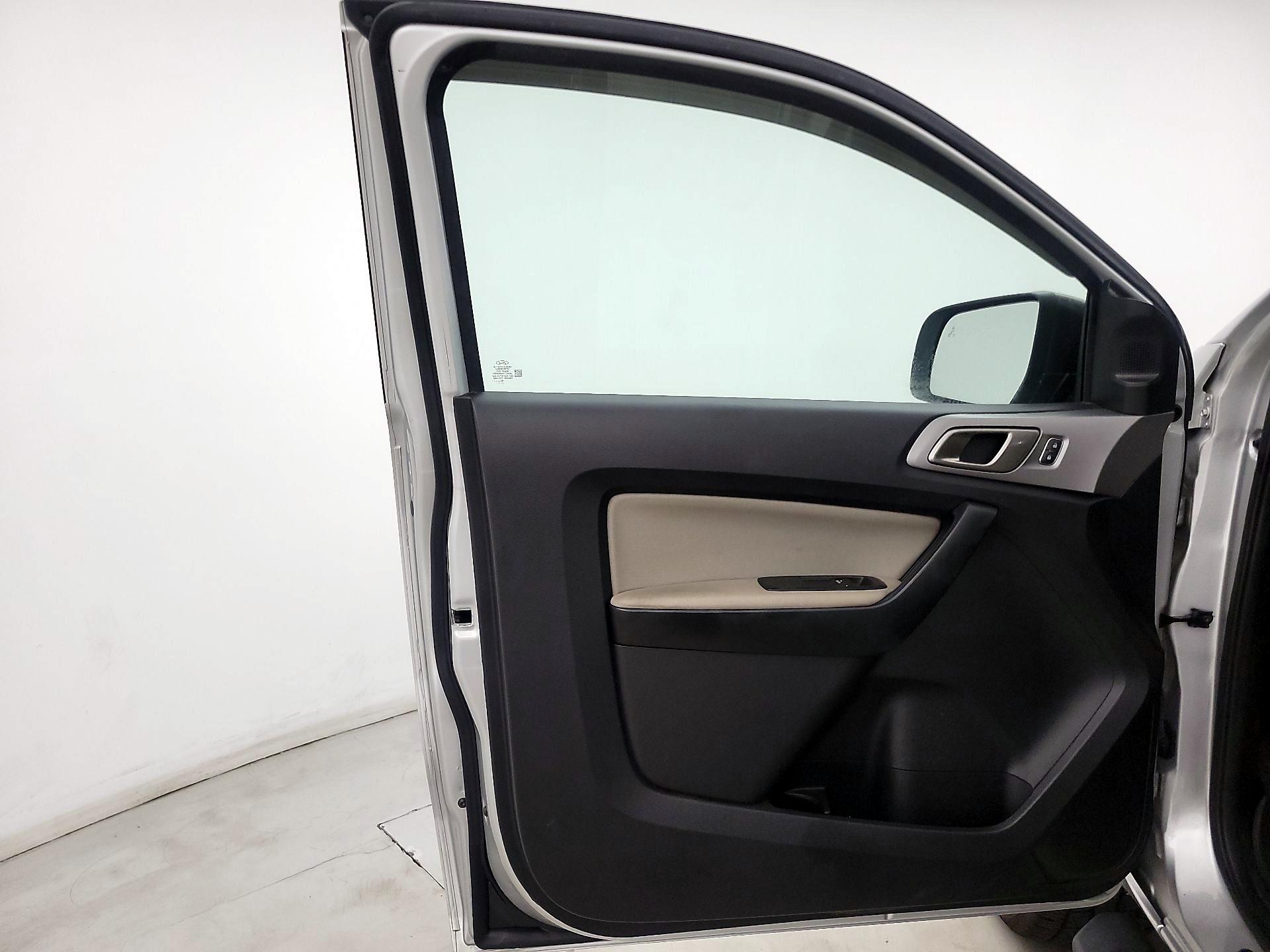 Thumbnail: 2019 Ford Ranger - 12