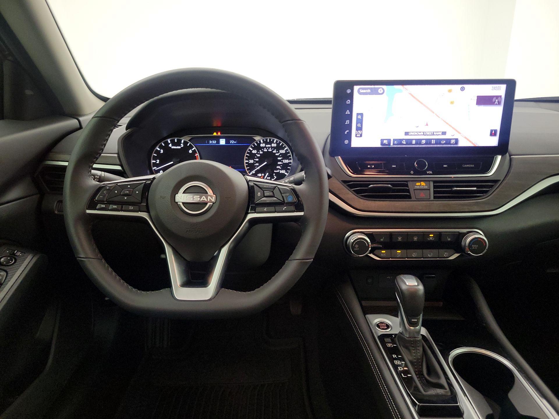 Thumbnail: 2024 Nissan Altima - 10