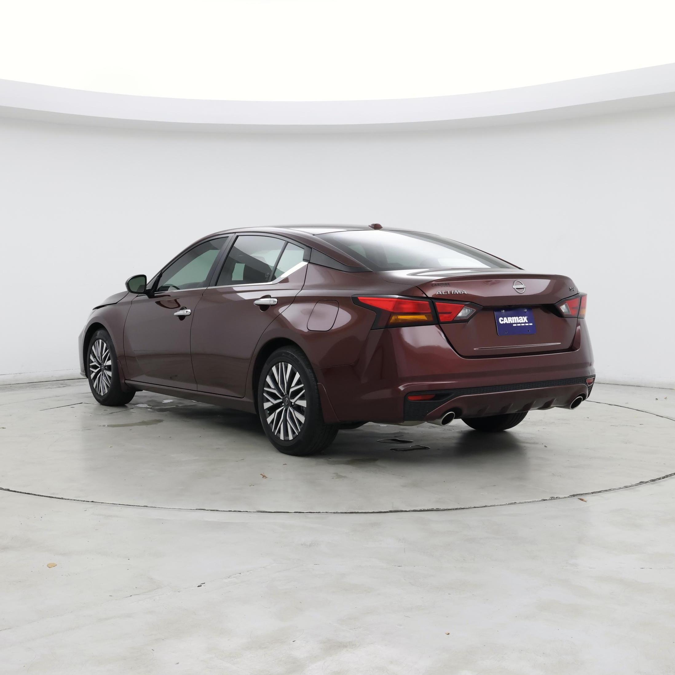 Thumbnail: 2024 Nissan Altima - 2
