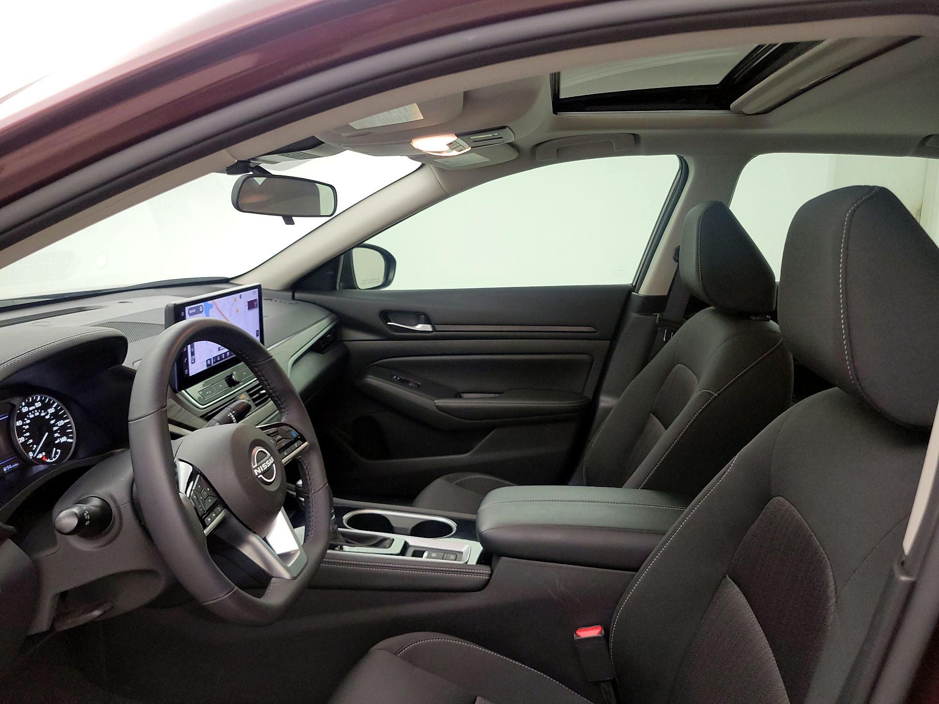 Thumbnail: 2024 Nissan Altima - 20