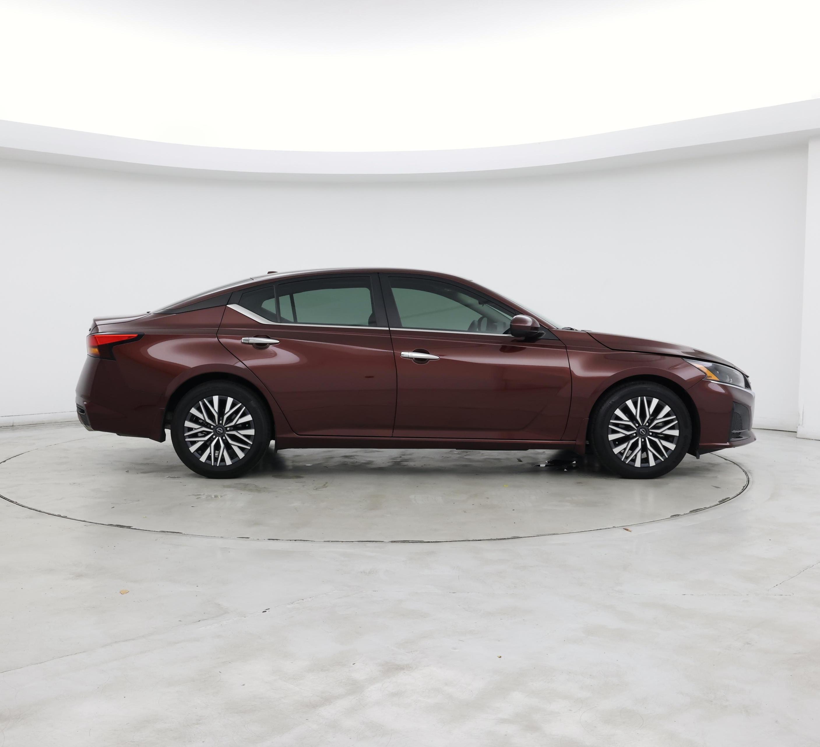 Thumbnail: 2024 Nissan Altima - 7