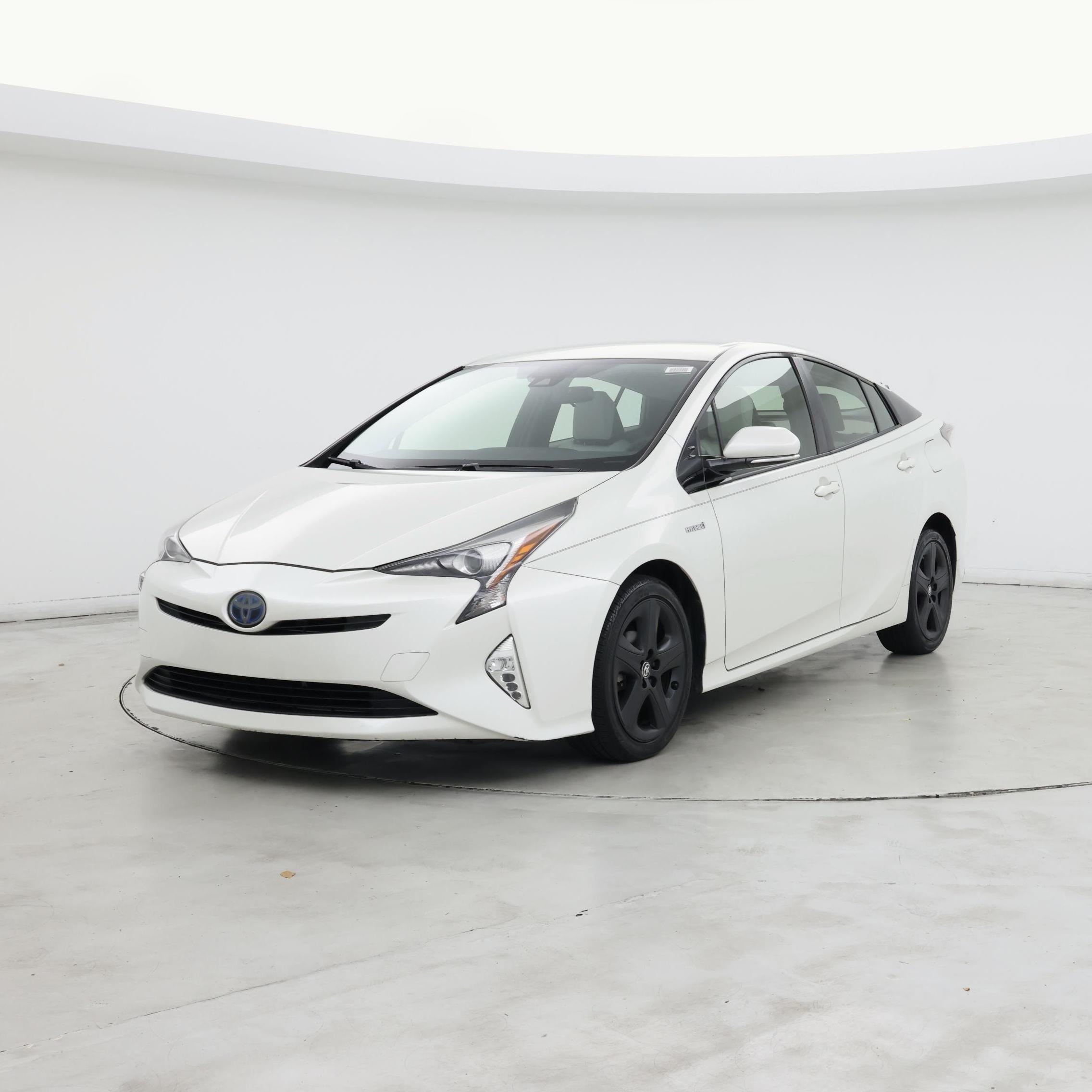 Thumbnail: 2016 Toyota Prius - 4