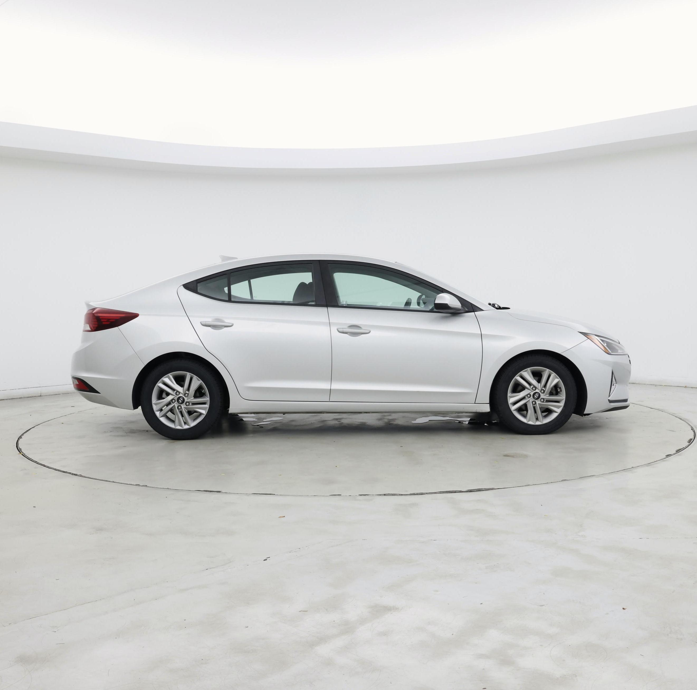 Thumbnail: 2020 Hyundai Elantra - 7