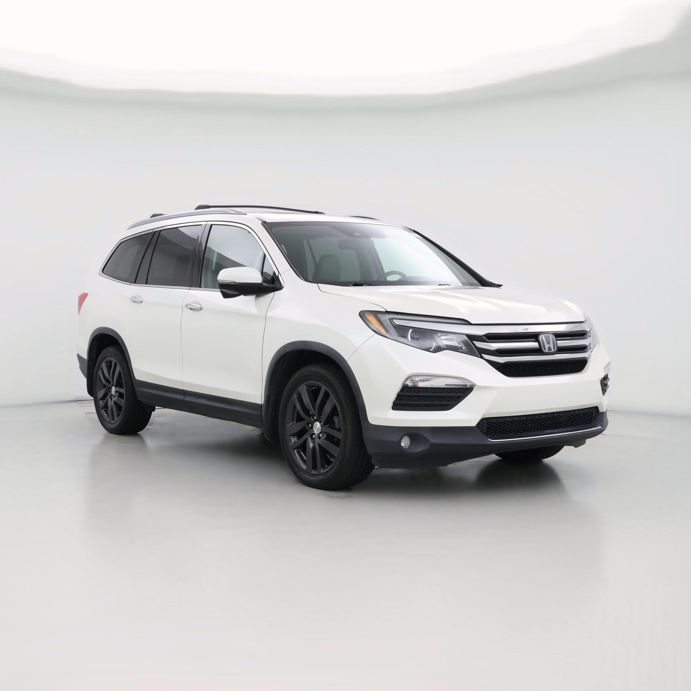 Thumbnail: 2017 Honda Pilot - 1