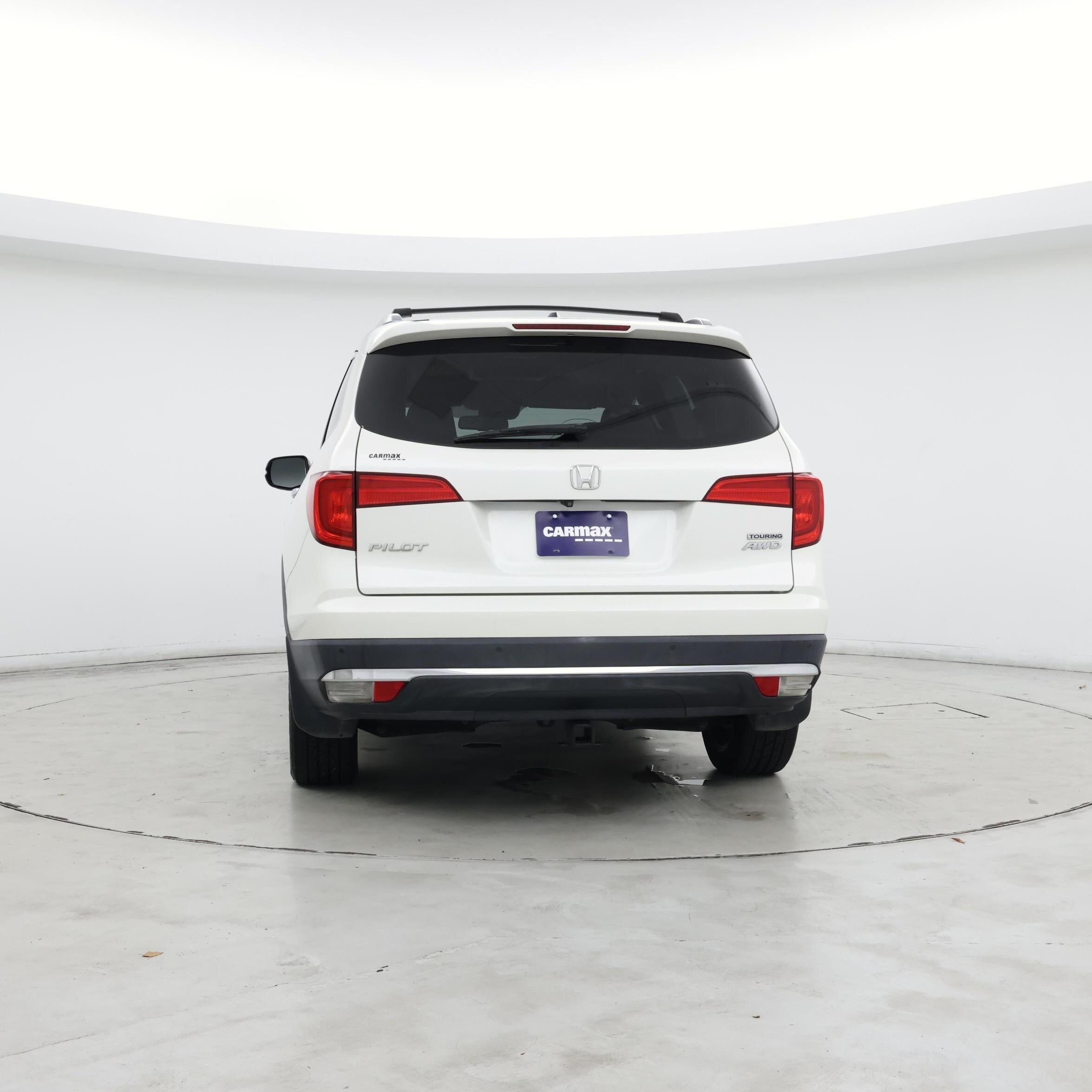 Thumbnail: 2017 Honda Pilot - 6