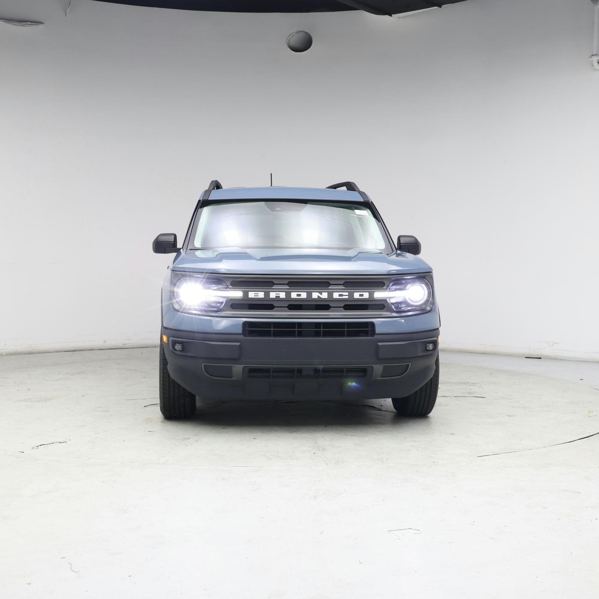 Thumbnail: 2021 Ford Bronco Sport - 5