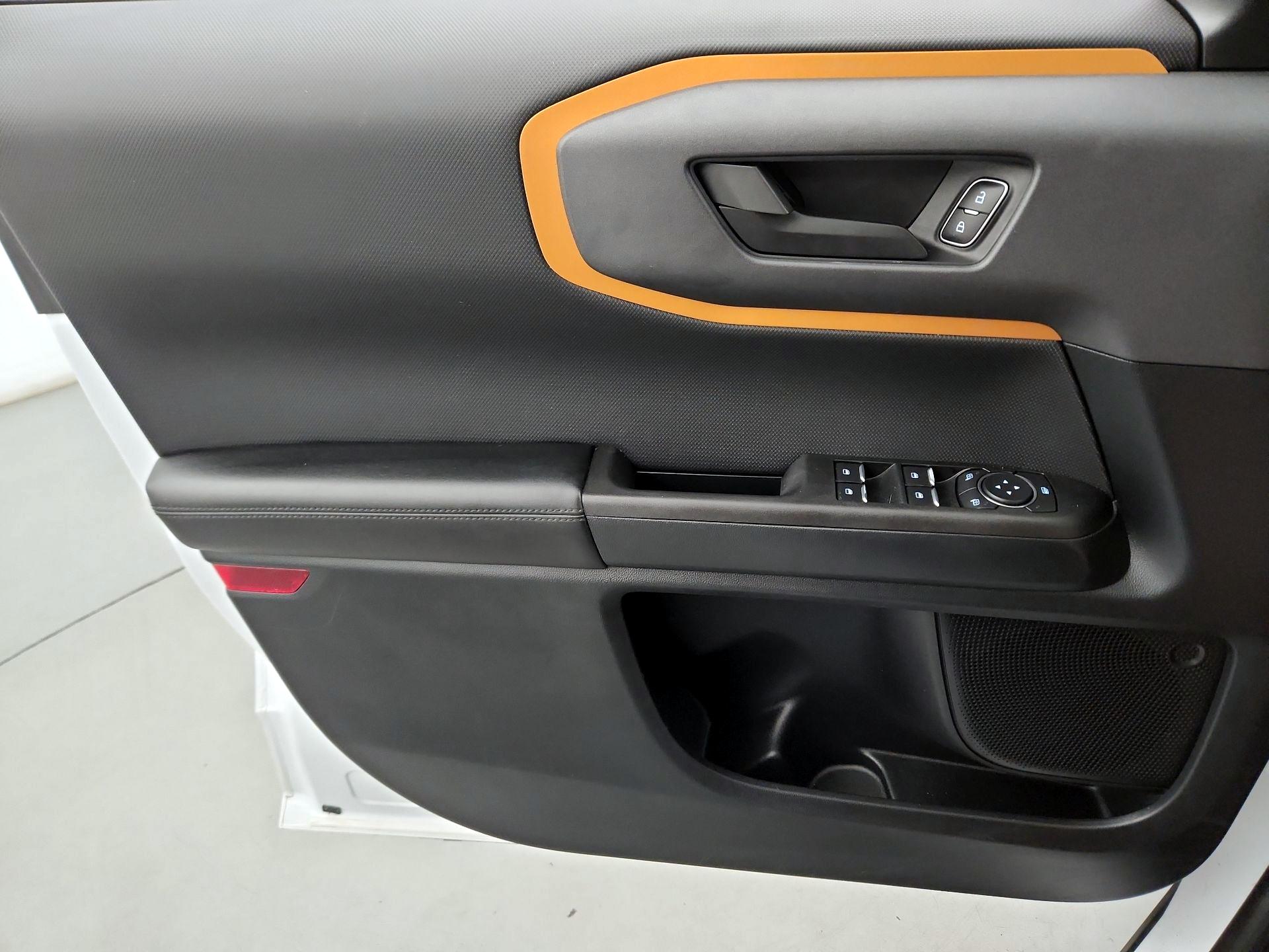 Thumbnail: 2021 Ford Bronco Sport - 12