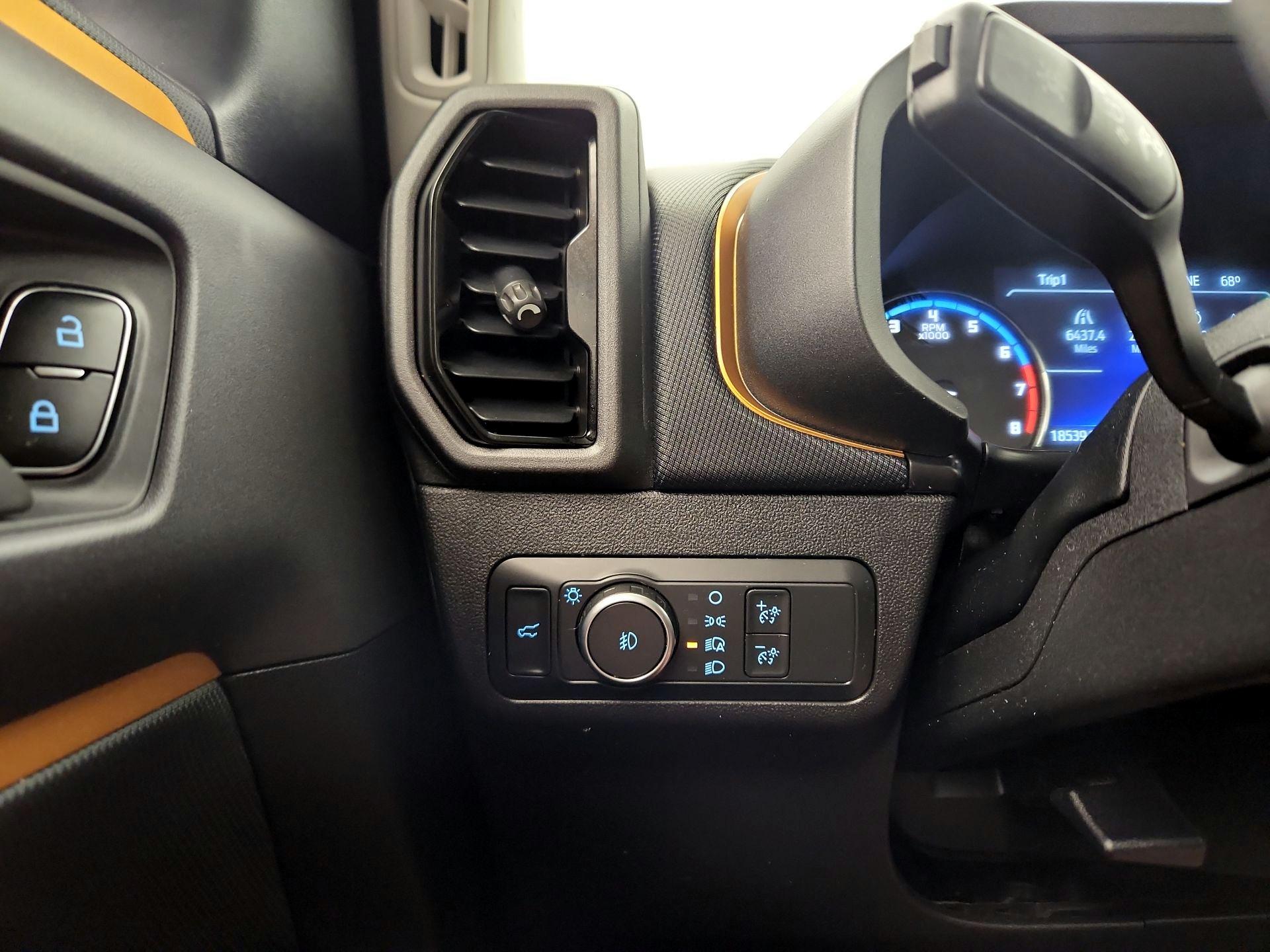 Thumbnail: 2021 Ford Bronco Sport - 13