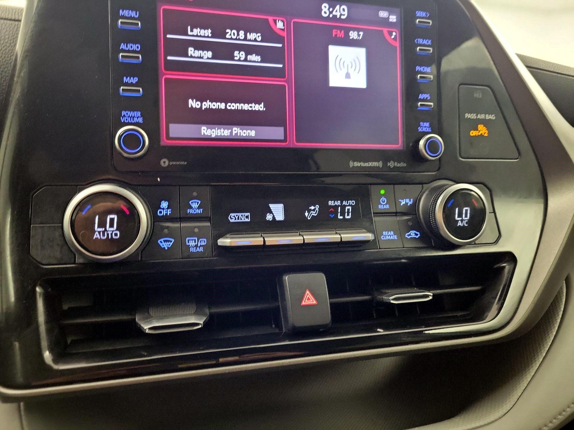Thumbnail: 2021 Toyota Highlander - 14