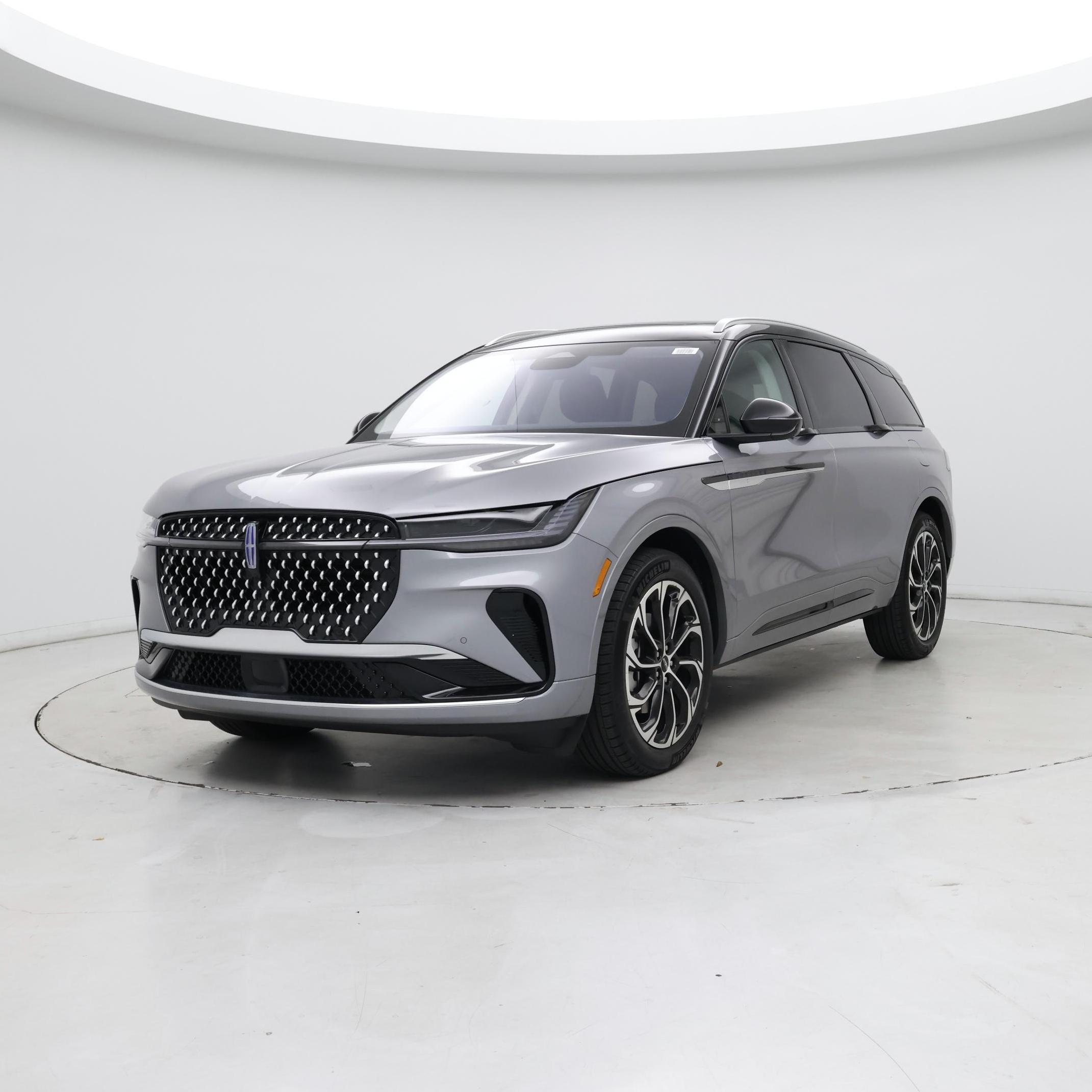 Thumbnail: 2025 Lincoln Nautilus - 4
