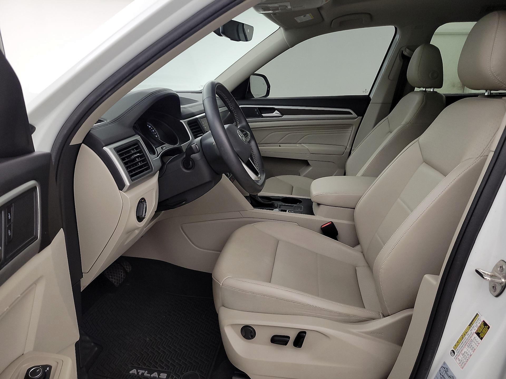 Thumbnail: 2021 Volkswagen Atlas - 11
