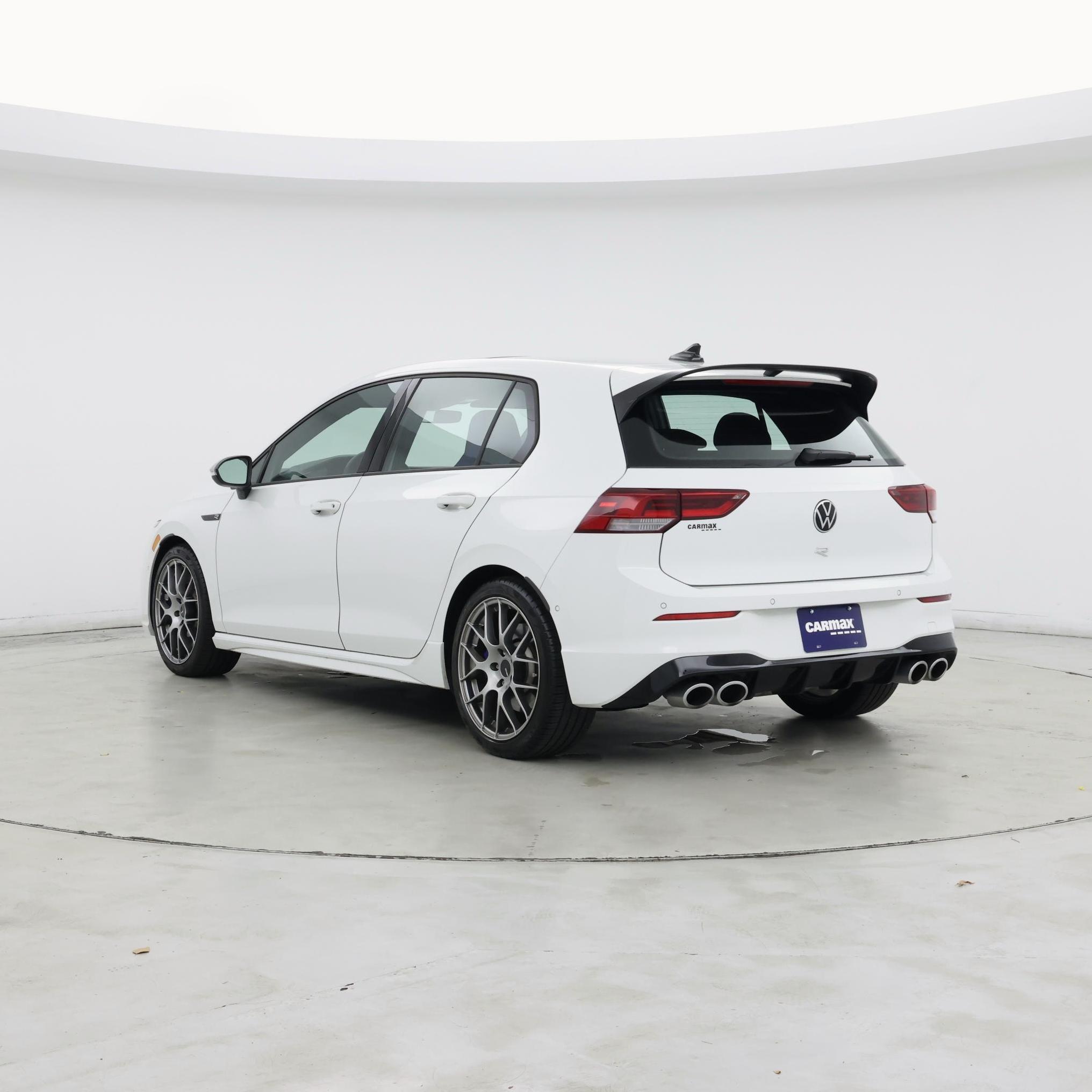 Thumbnail: 2024 Volkswagen Golf - 2