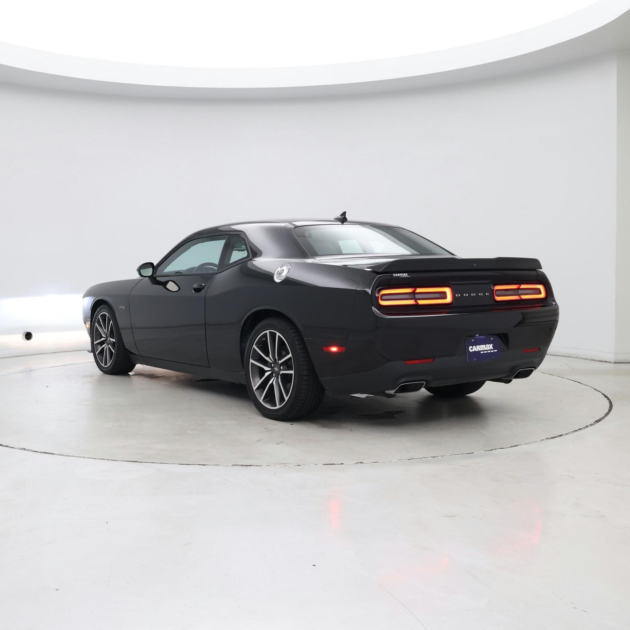 Thumbnail: 2023 Dodge Challenger - 2