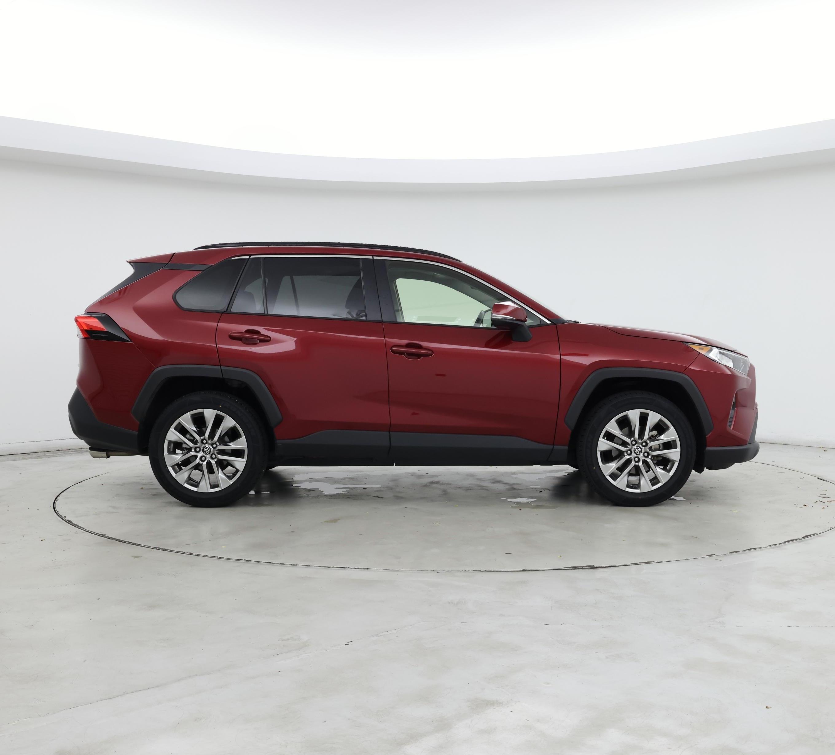 Thumbnail: 2020 Toyota RAV4 - 7