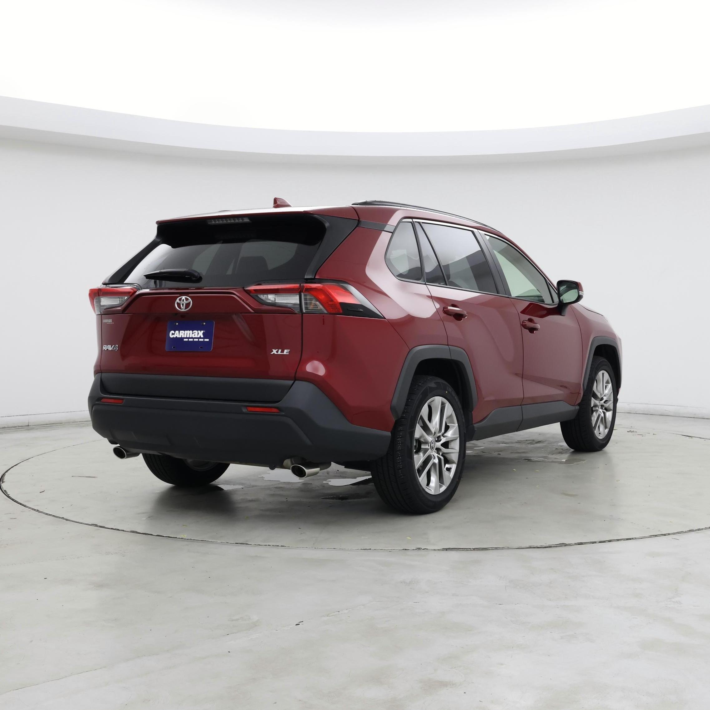 Thumbnail: 2020 Toyota RAV4 - 8