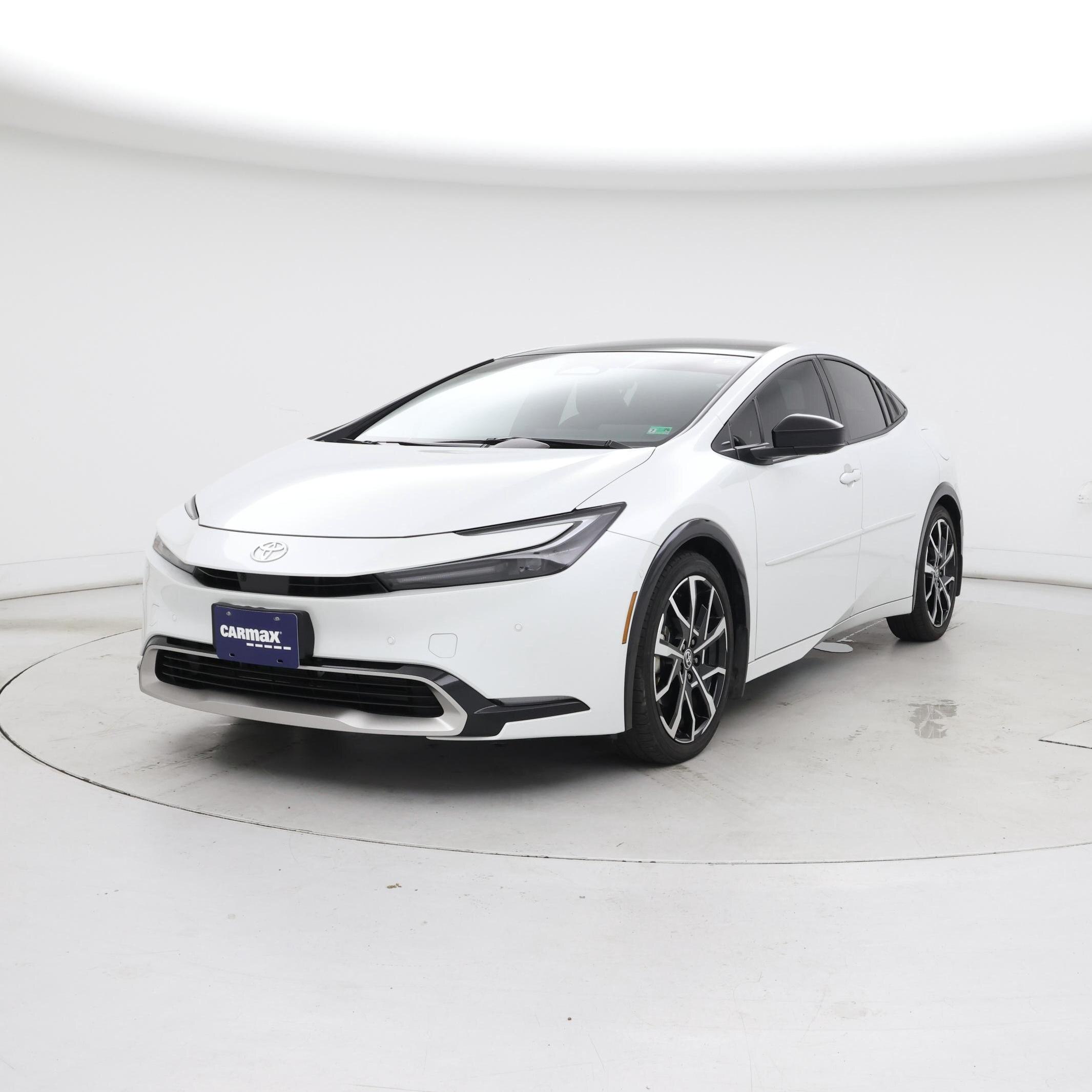 Thumbnail: 2024 Toyota Prius Prime - 4