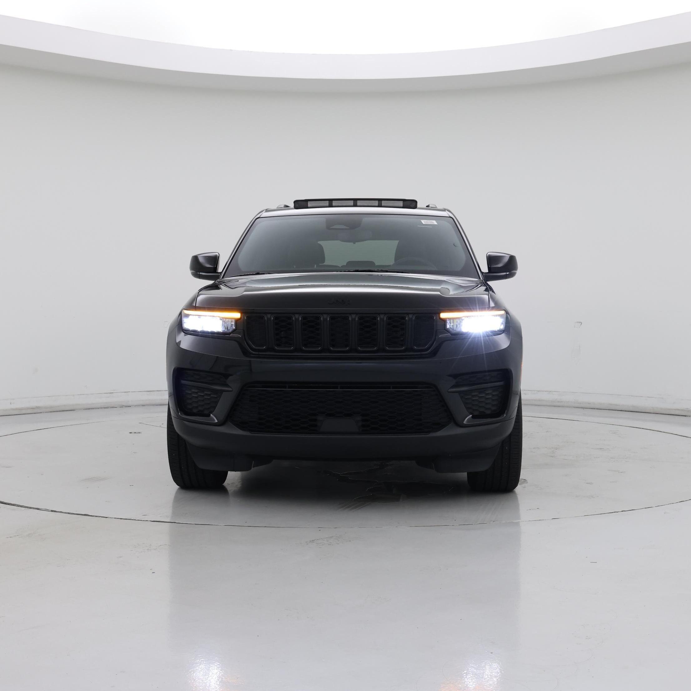 Thumbnail: 2023 Jeep Grand Cherokee - 5