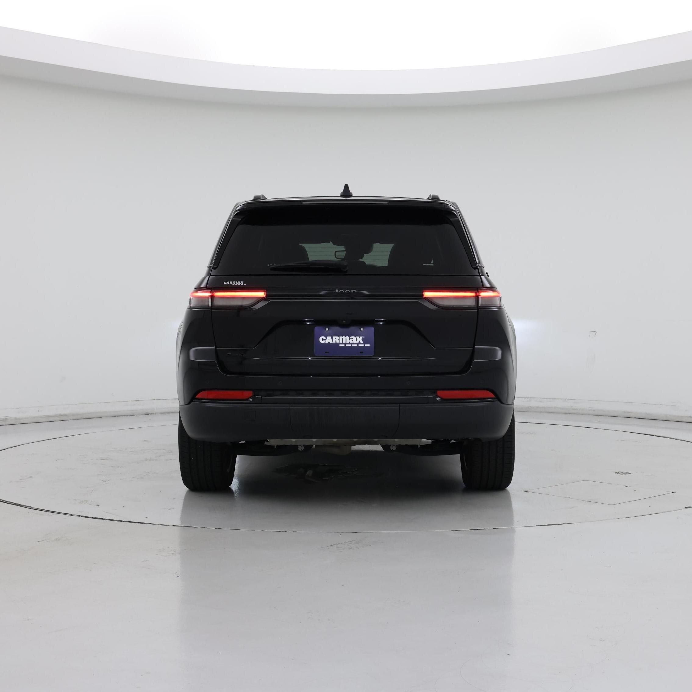 Thumbnail: 2023 Jeep Grand Cherokee - 6