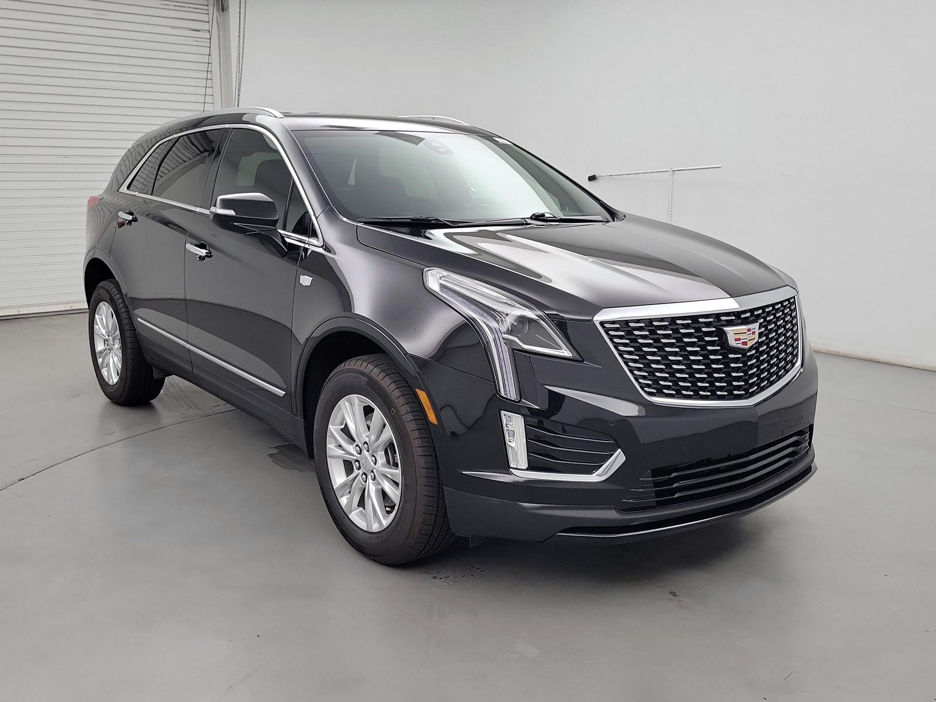 Thumbnail: 2024 Cadillac XT5 - 1
