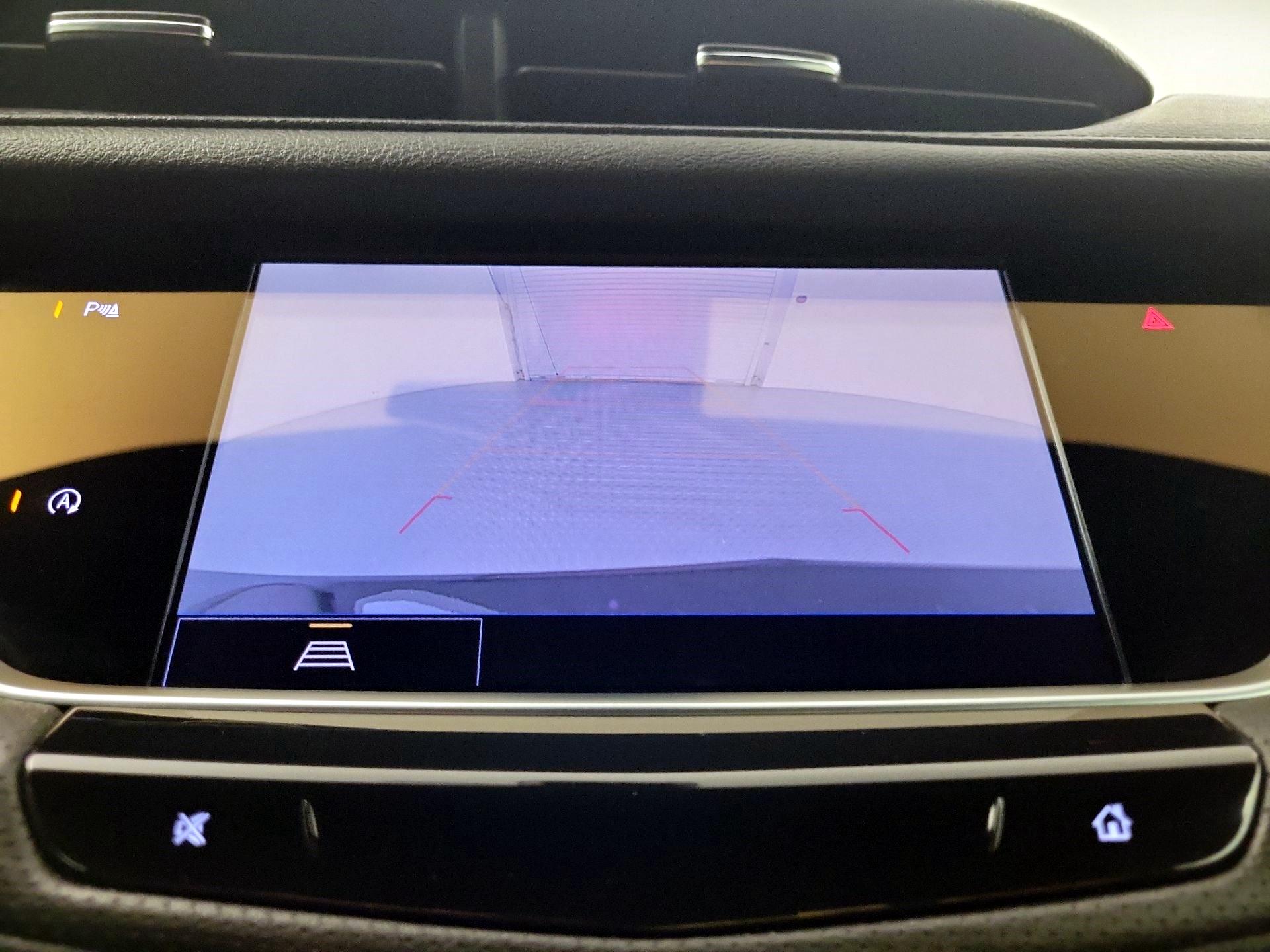Thumbnail: 2024 Cadillac XT5 - 12