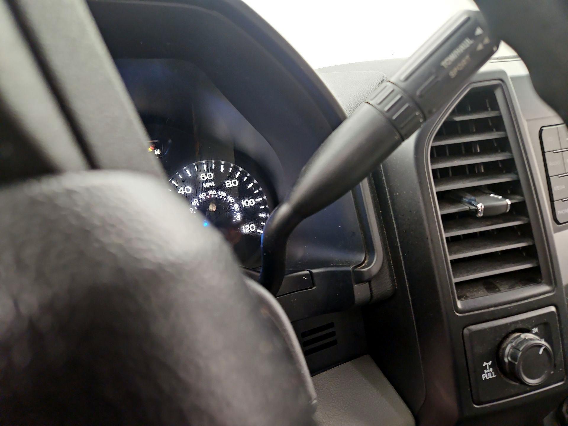 Thumbnail: 2017 Ford F-150 - 16