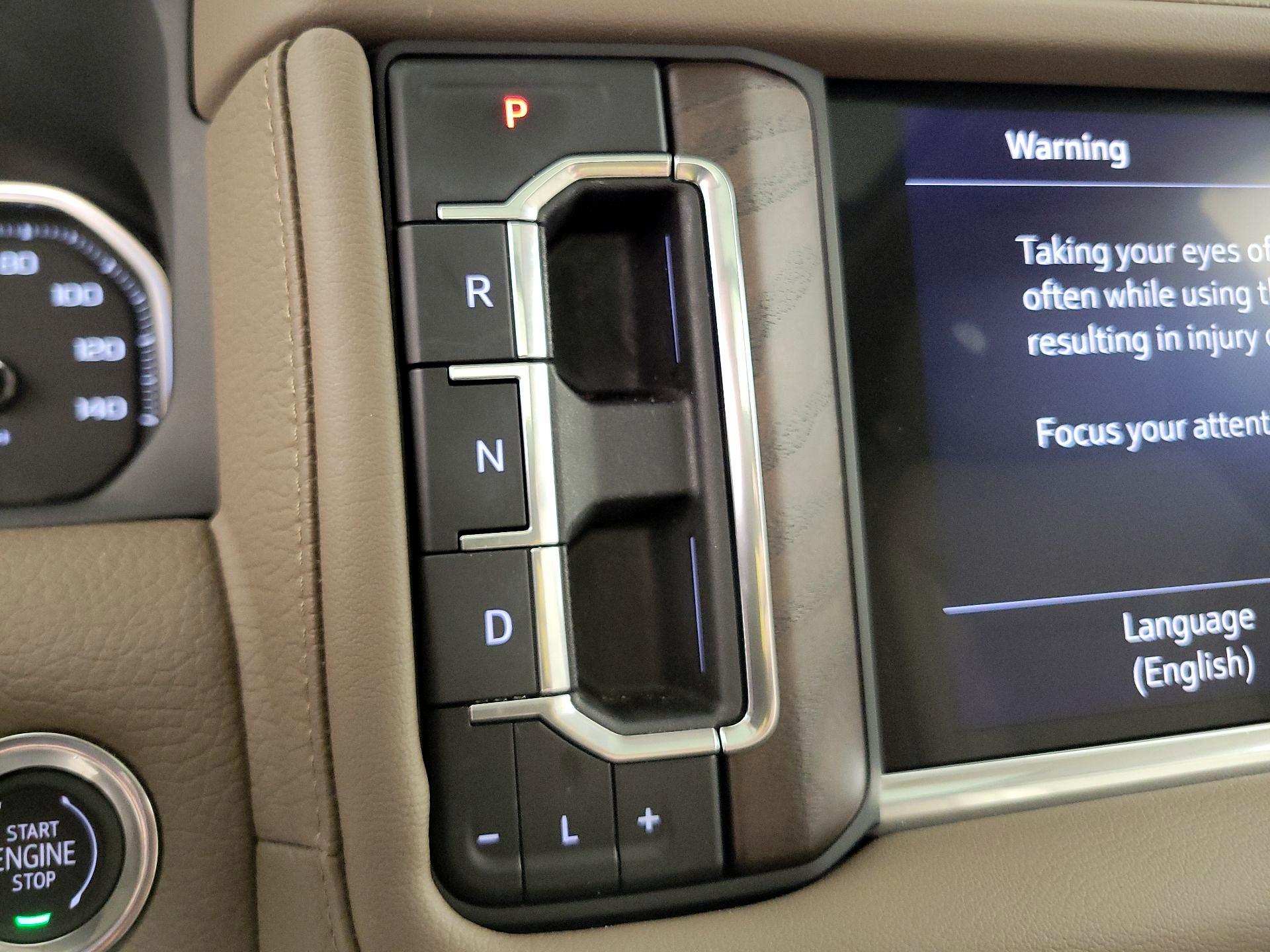 Thumbnail: 2021 GMC Yukon XL - 17
