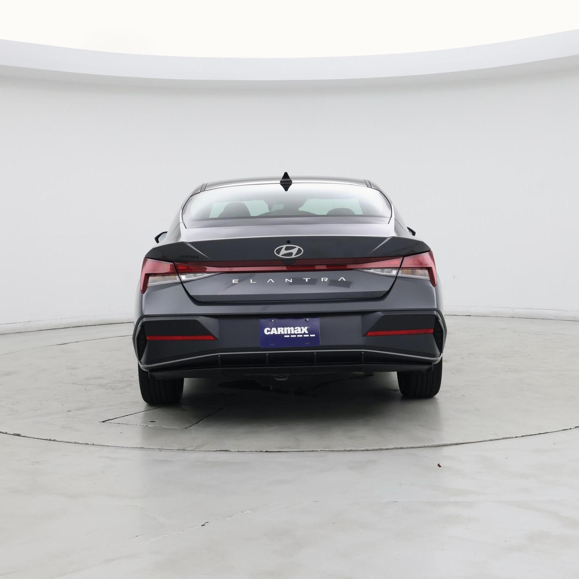 Thumbnail: 2024 Hyundai Elantra - 6