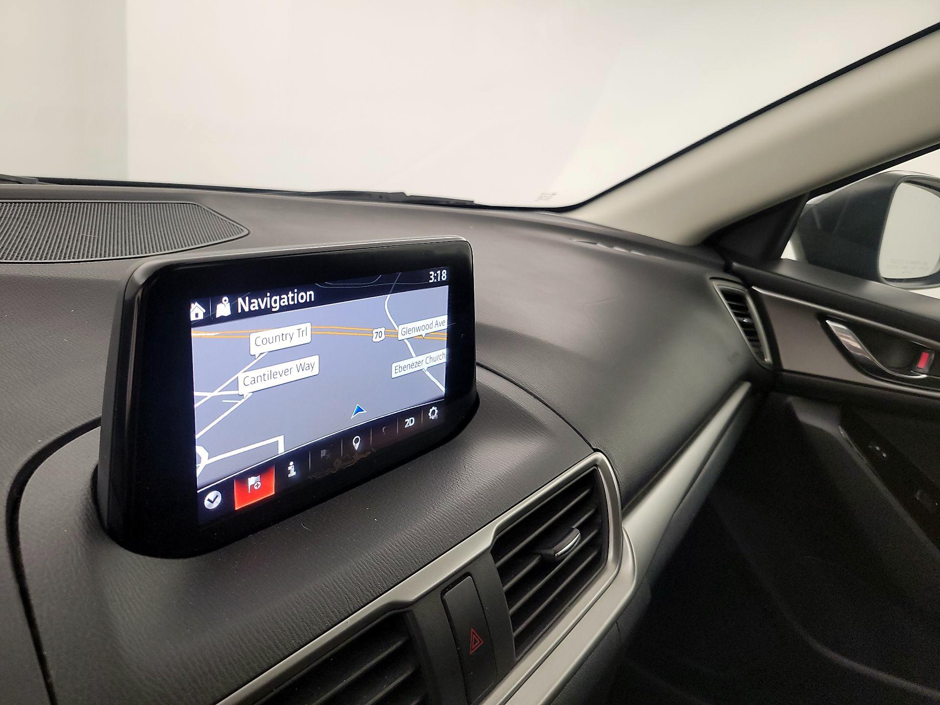 Thumbnail: 2018 Mazda Mazda3 - 14