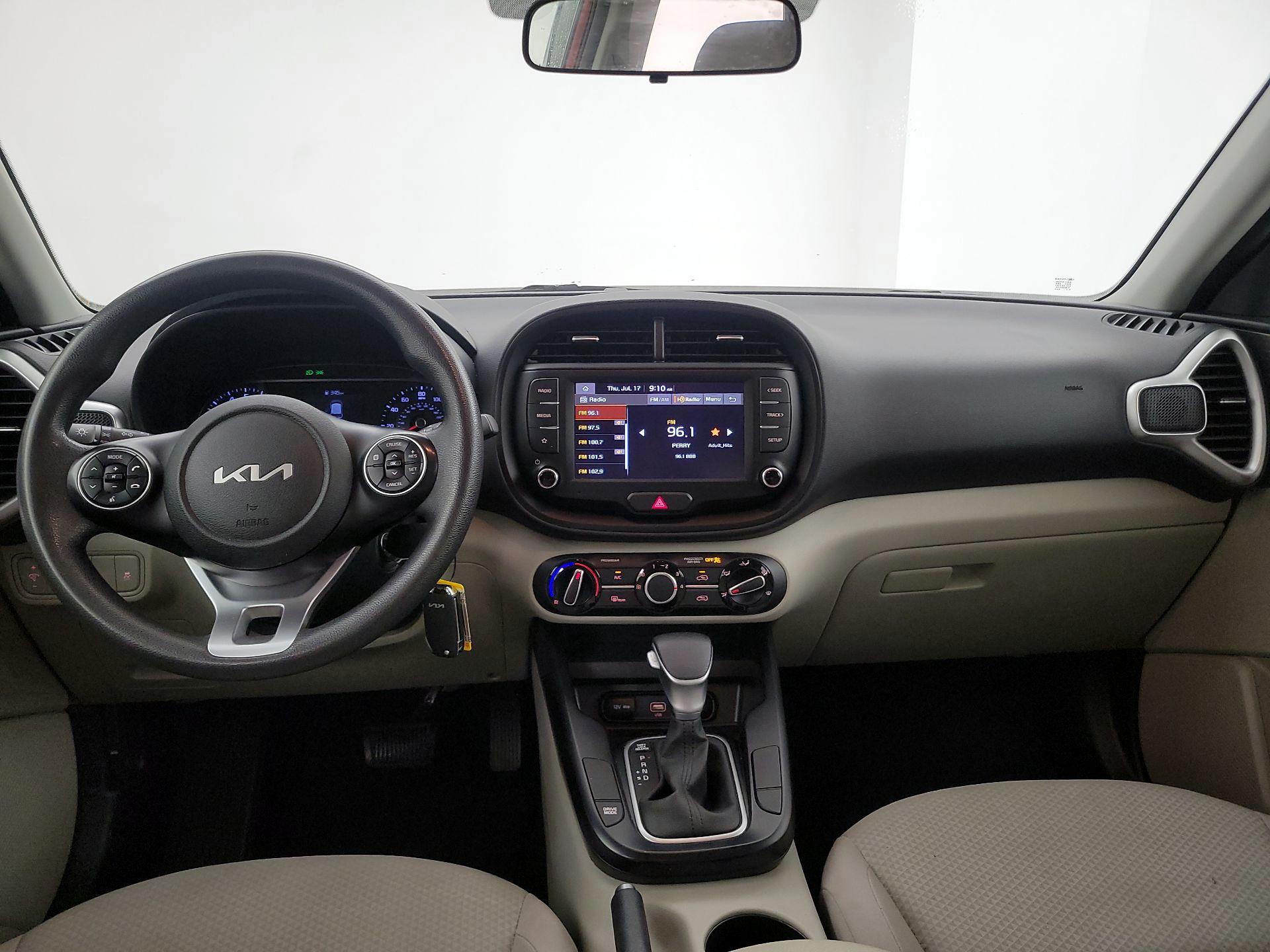 Thumbnail: 2022 Kia Soul - 9
