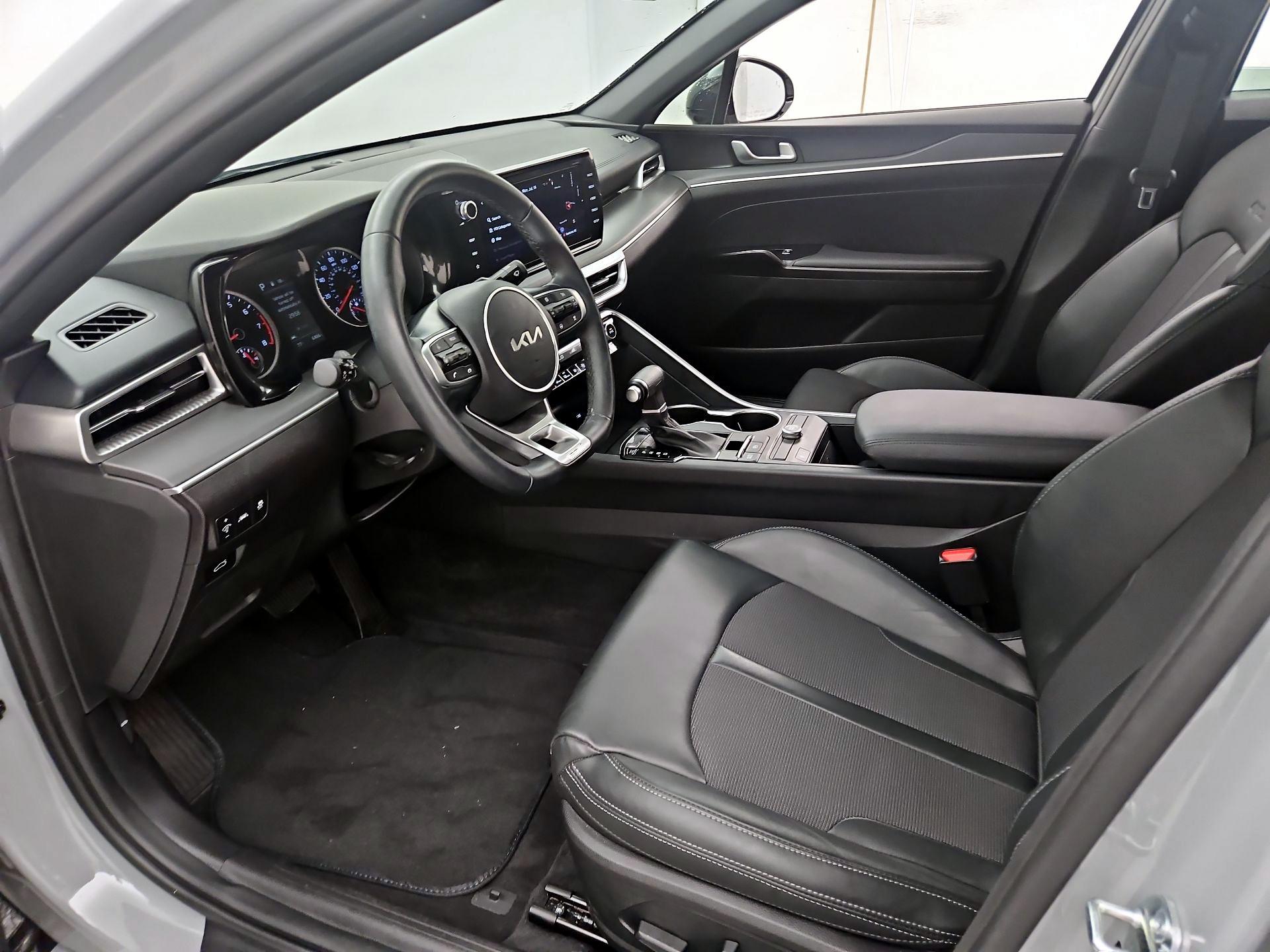 Thumbnail: 2023 Kia K5 - 11