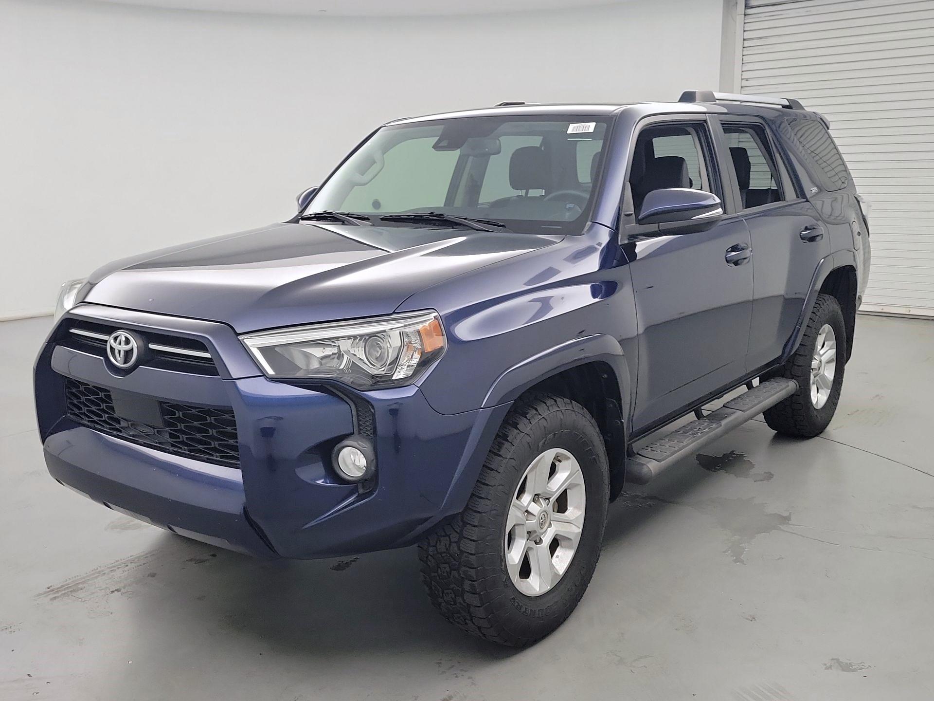 Thumbnail: 2020 Toyota 4Runner - 3