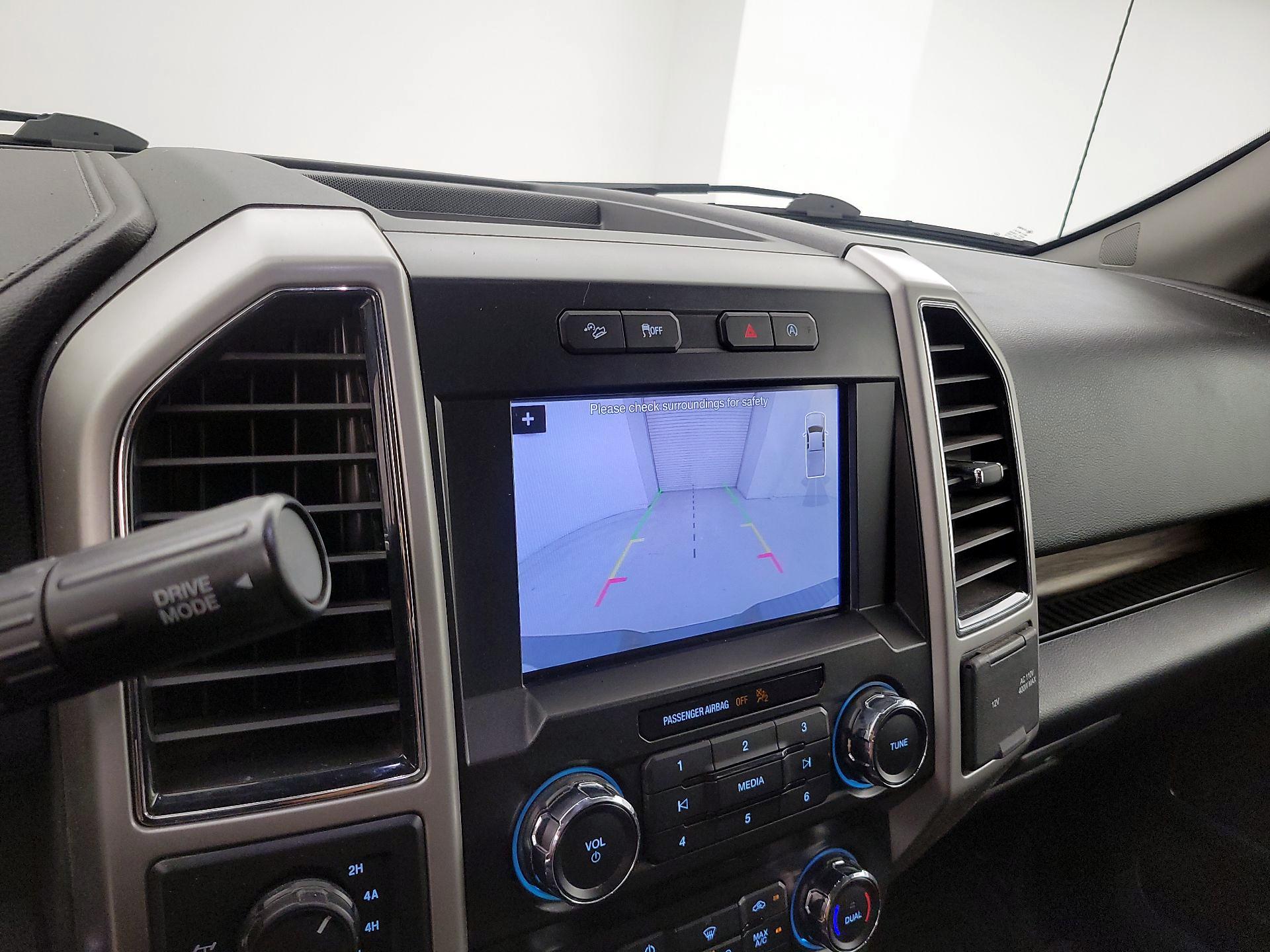 Thumbnail: 2019 Ford F-150 - 15