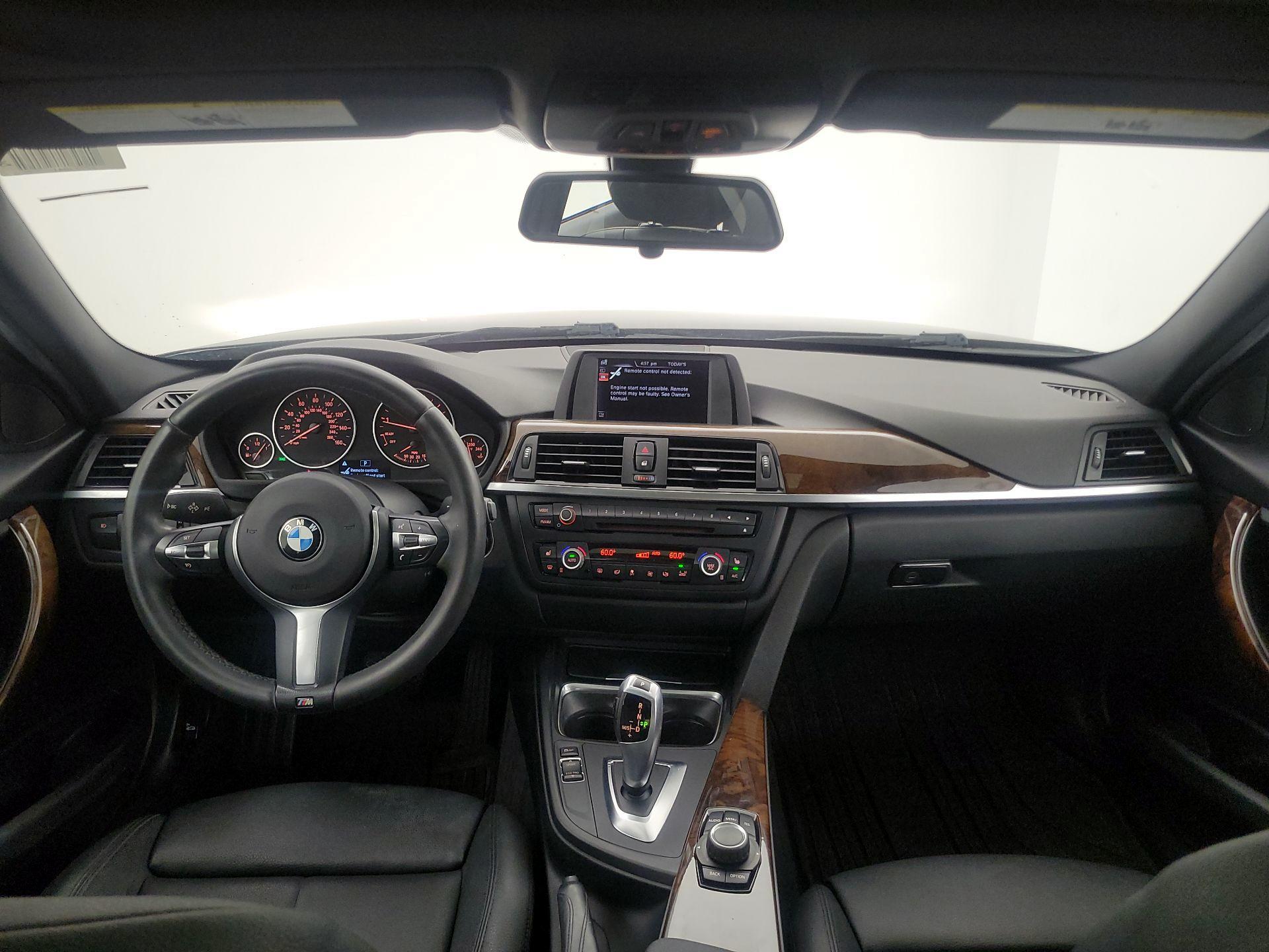 Thumbnail: 2015 BMW 3 Series - 9