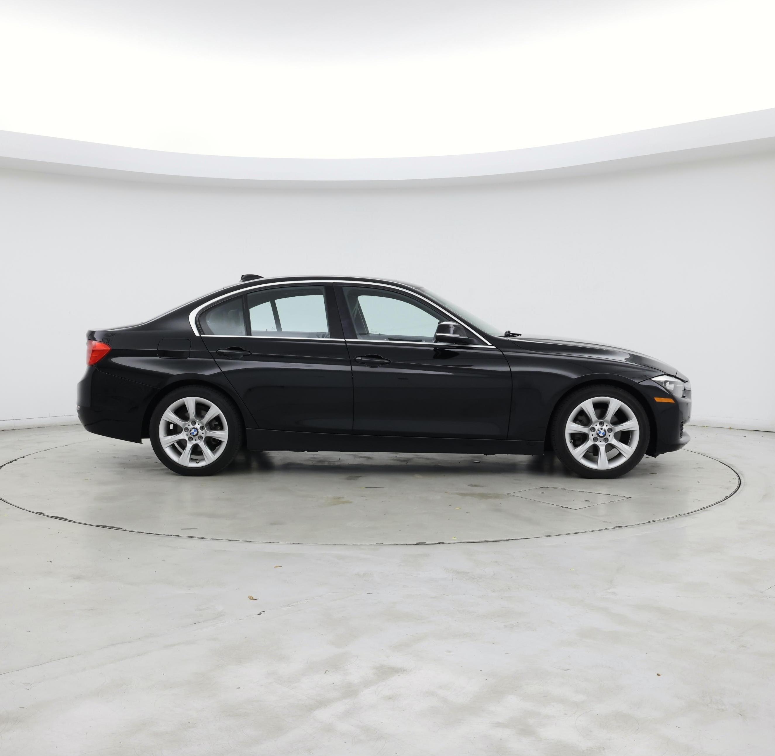 Thumbnail: 2015 BMW 3 Series - 7