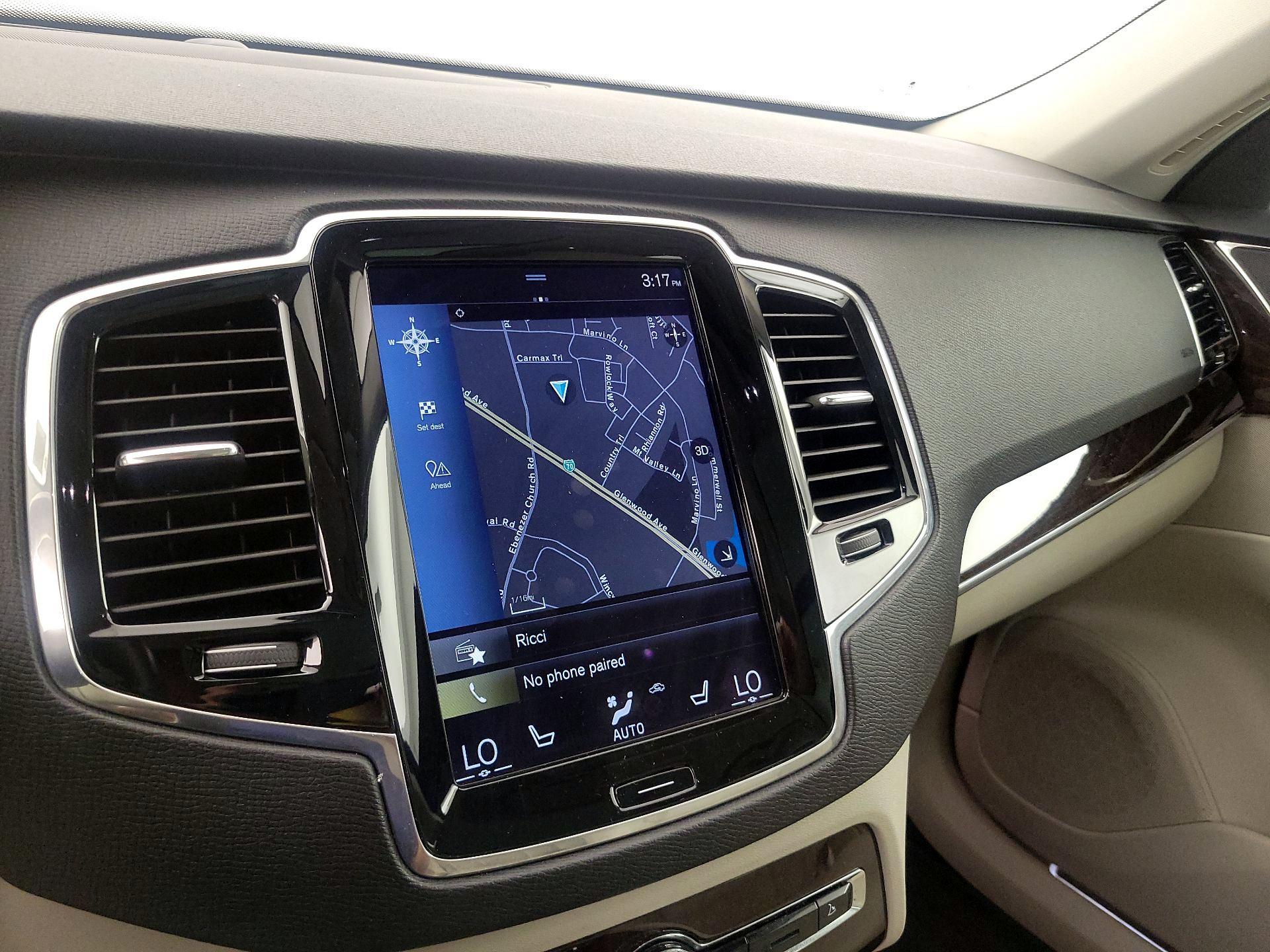 Thumbnail: 2017 Volvo XC90 - 14