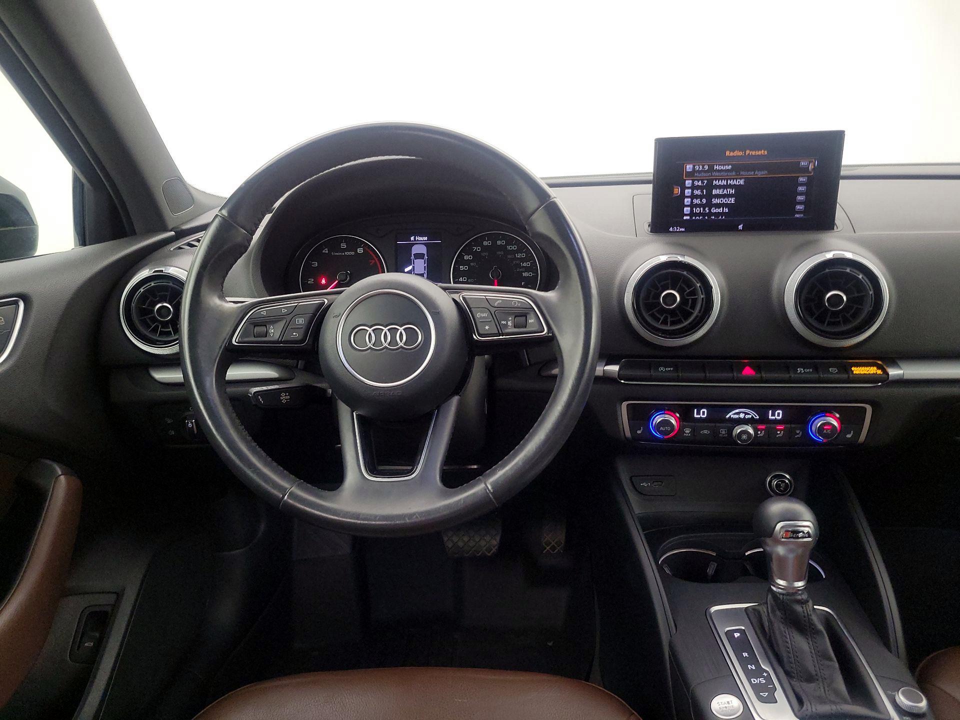 Thumbnail: 2018 Audi A3 - 10