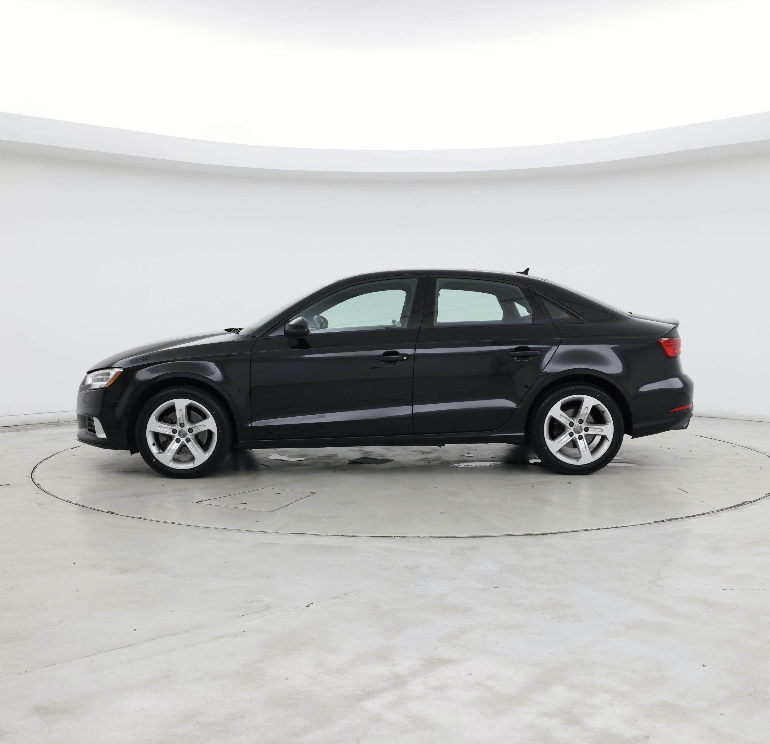 Thumbnail: 2018 Audi A3 - 3